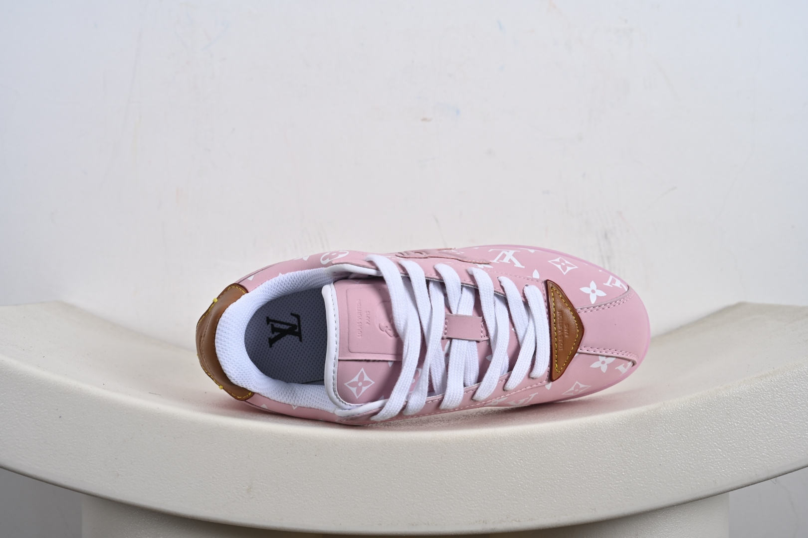 260 外贸跑量专供 Ni x Louis Vuitton LV联名款 阿甘 低帮运动休闲鞋