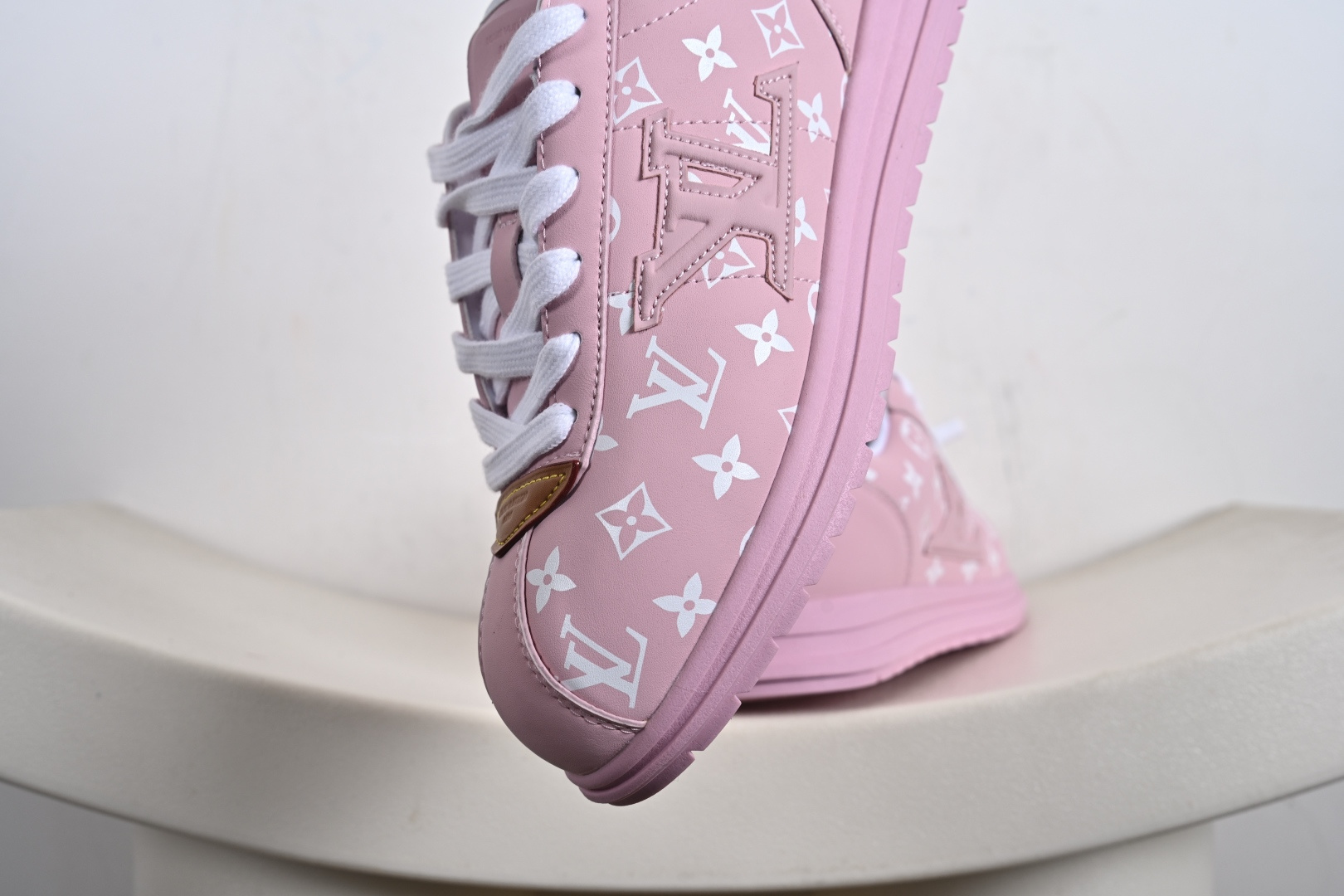 260 外贸跑量专供 Ni x Louis Vuitton LV联名款 阿甘 低帮运动休闲鞋