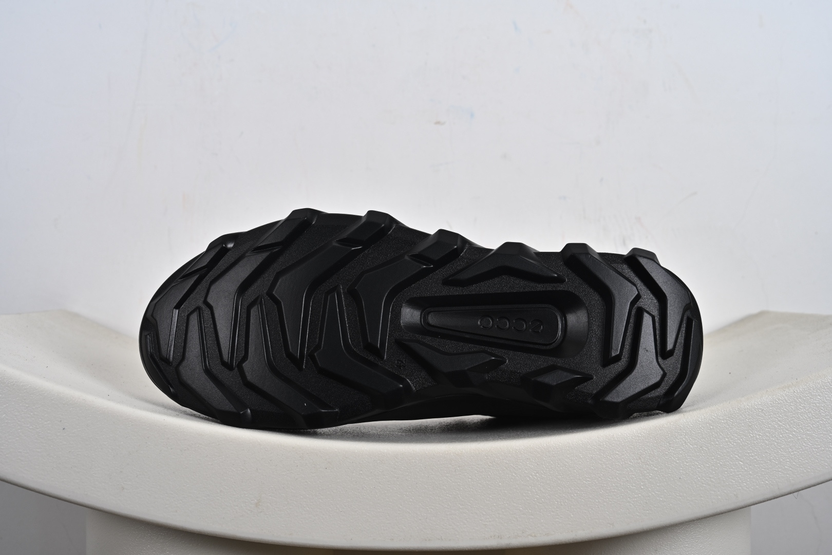 220 Ecco/爱步#820314 头层磨砂牛皮经典和现代工艺品质融合 精选小牛皮面料 百搭休闲老爹健步鞋