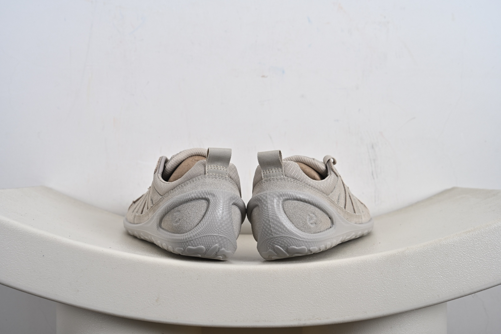 260 ecco爱步 BIOM LITE W 25秋 低帮 休闲鞋砂砾灰 802433