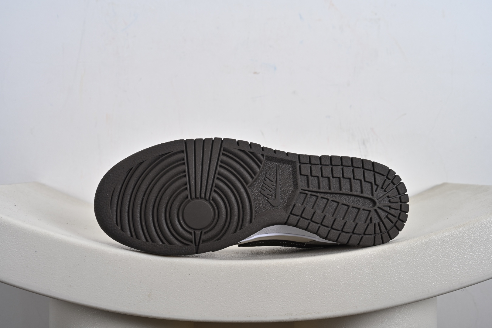 Nike SB Dunk Low 周年高端定制 低帮休闲板鞋 HF5441-111