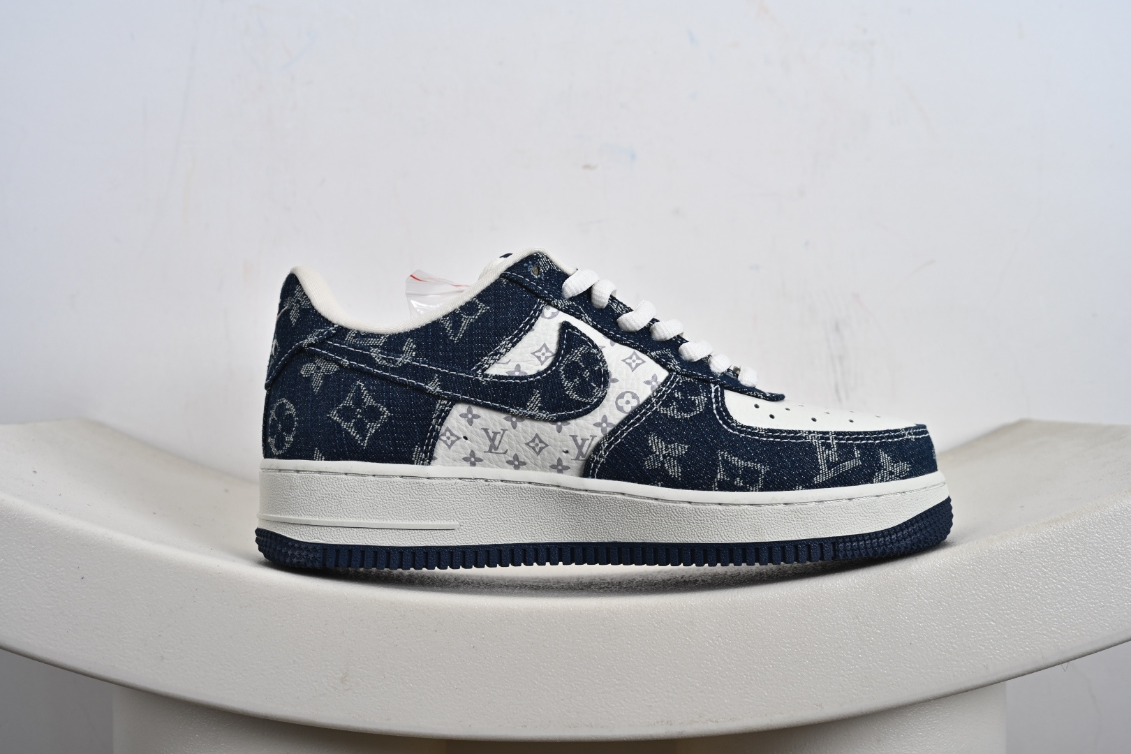 NIke Air Force 1 '07 Low 空军一号低帮 运动鞋 休闲鞋 YF9511-811