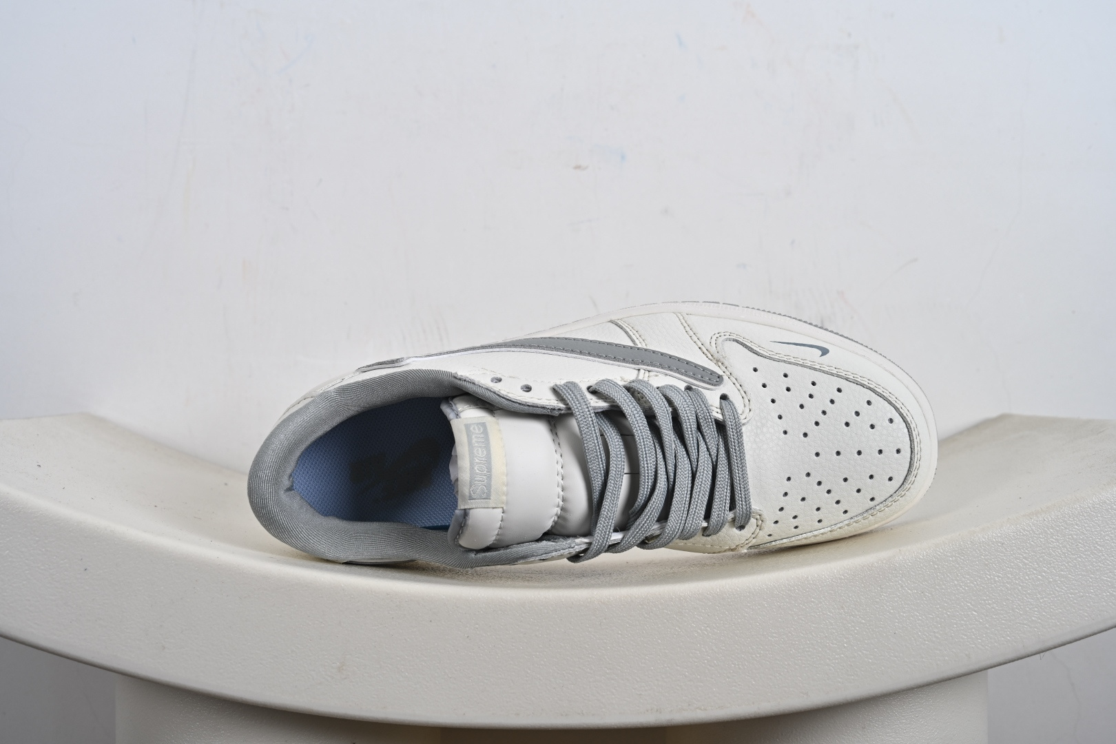 Travis Scott x Fragment Design x Jordan Air Jordan 1 Low SP “Supreme联名-米灰”低帮休闲板鞋 JW1188-155