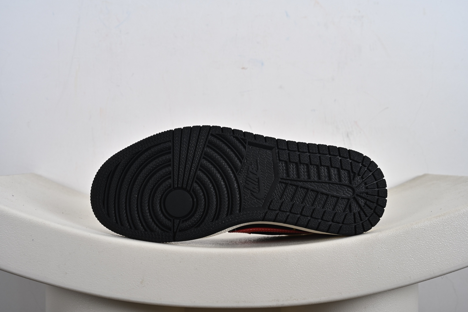 Travis Scott x Fragment Design x Air Jordan 1 Low SP AJ1 乔1 芬迪联名 猫眼红勾 低帮文化休闲板鞋 XS2025-078