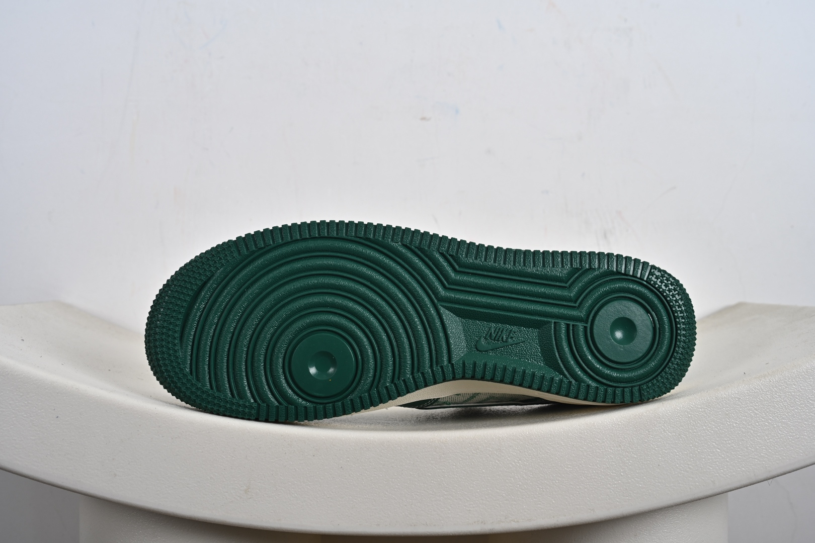 Givenchy x NK Air Force 1 Low 纪梵希 x 耐克 空军一号 低帮 联名绿色 DK0188-088