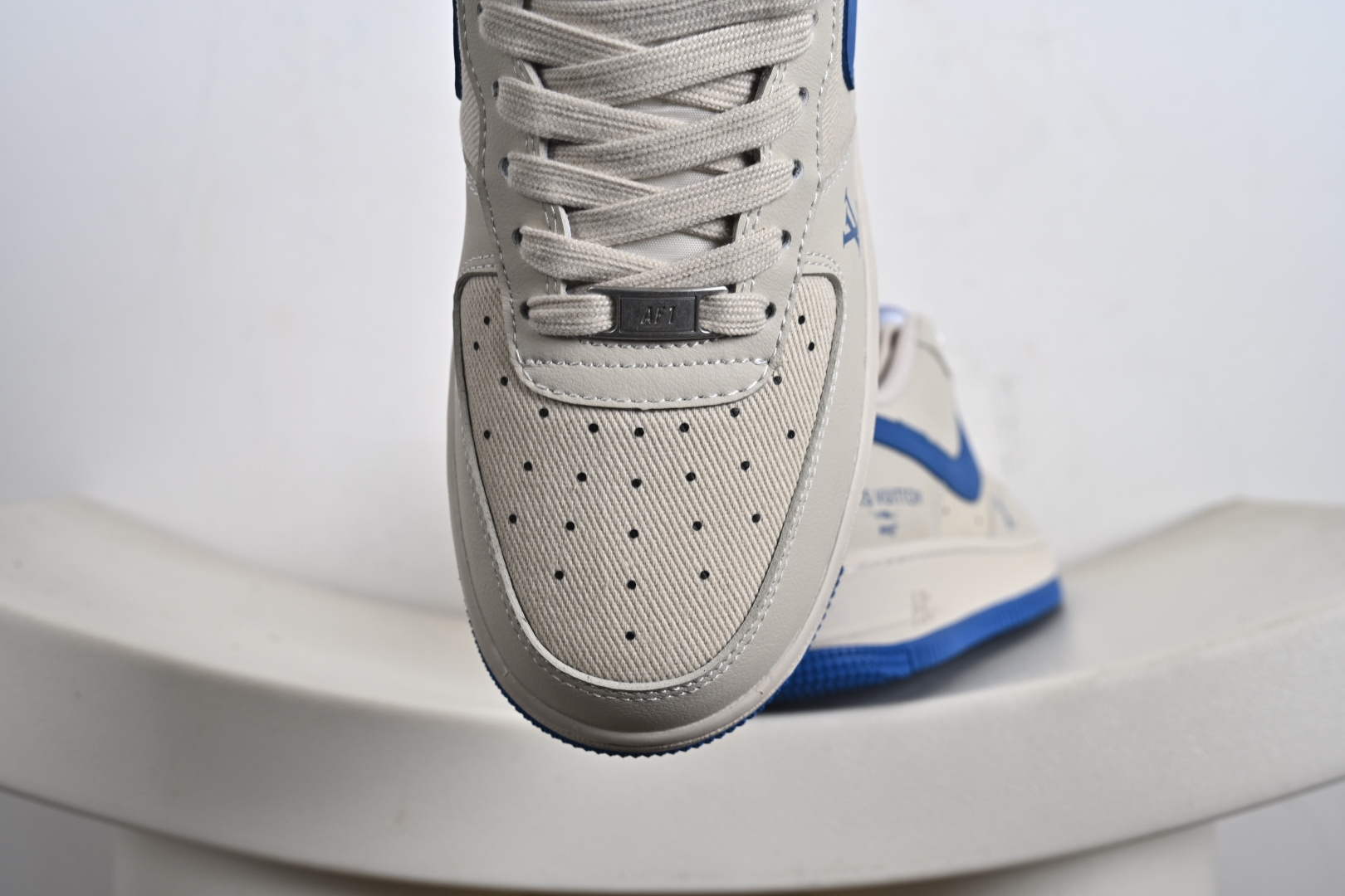 NK Air Force 1 Low 空军一号 低帮 联名奶白蓝 QW5836-025