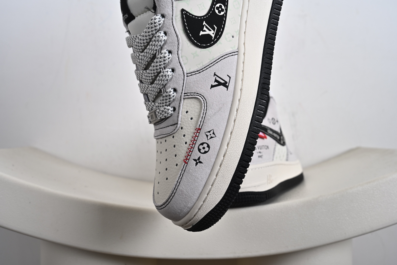 Louis Vuitton x Nk Air Force 1’07 定制配色 Lv联名 空军一号低帮经典低帮休闲百搭板鞋 CX5050-Y23