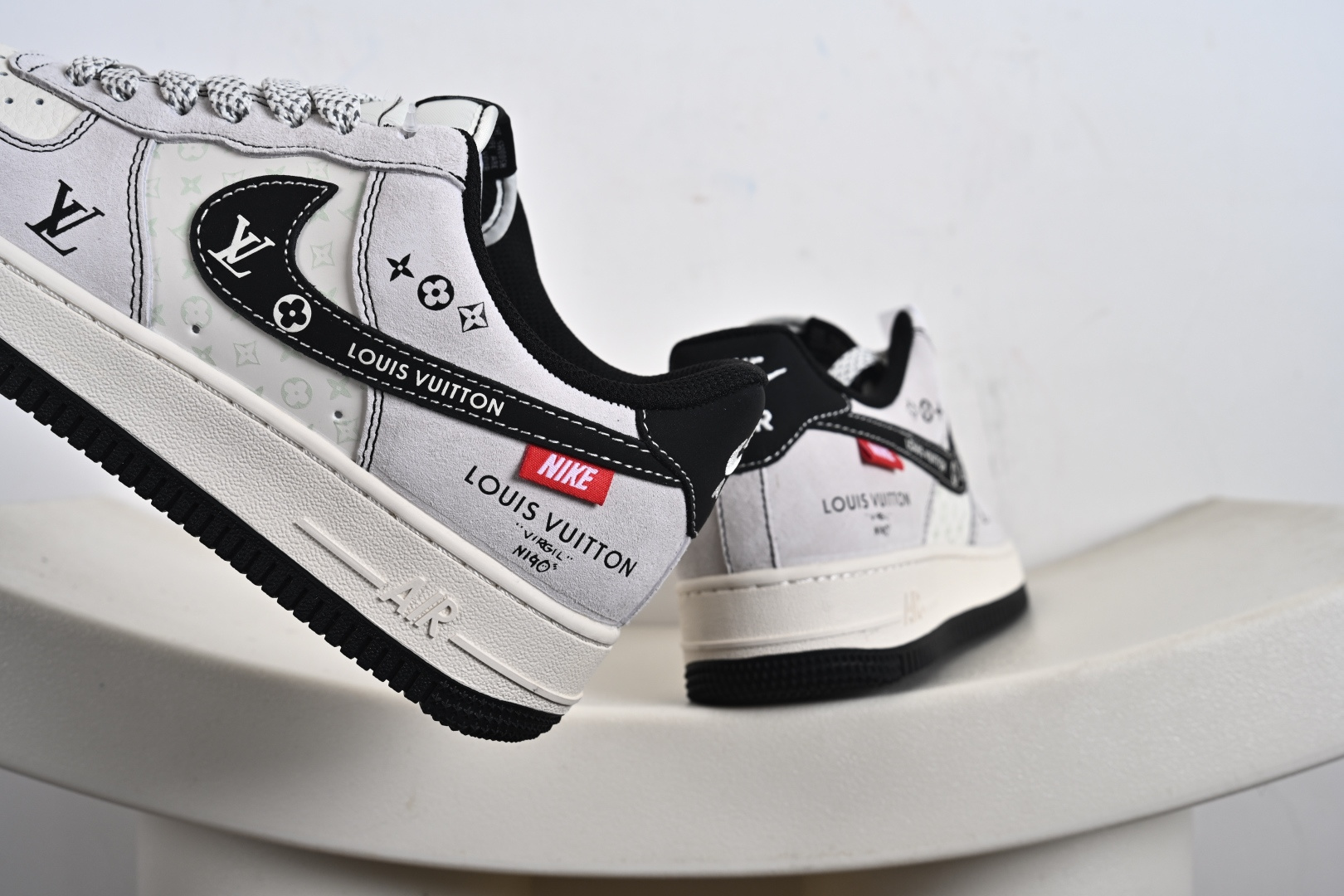 Louis Vuitton x Nk Air Force 1’07 定制配色 Lv联名 空军一号低帮经典低帮休闲百搭板鞋 CX5050-Y23