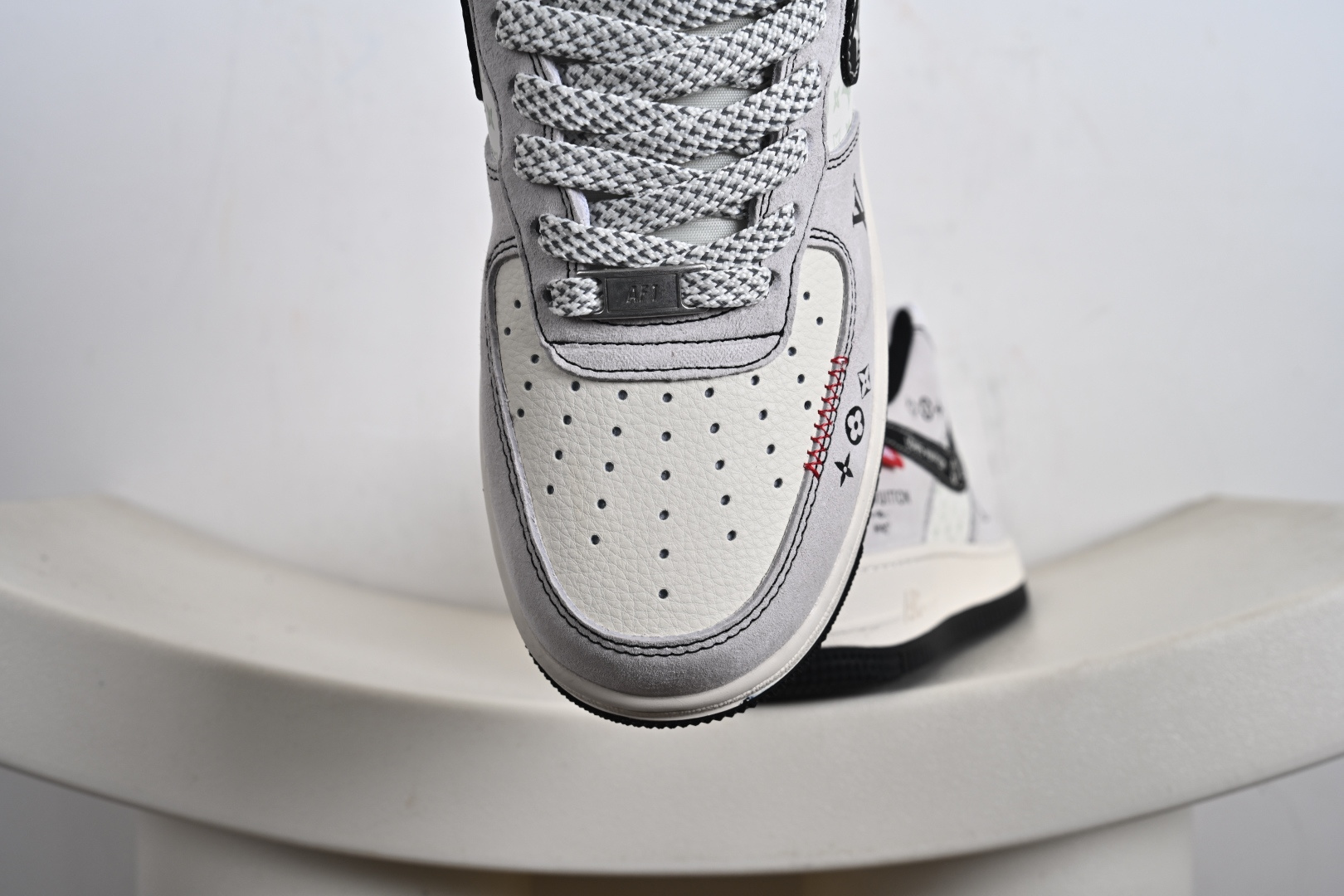 Louis Vuitton x Nk Air Force 1’07 定制配色 Lv联名 空军一号低帮经典低帮休闲百搭板鞋 CX5050-Y23