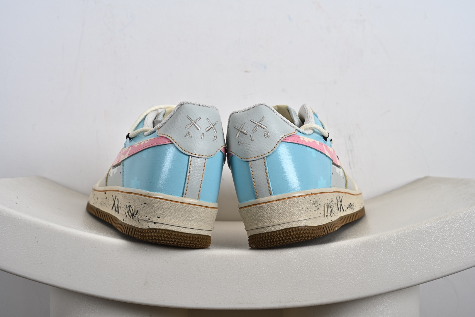 手涂绘鸦“柔迷彩航”Nike Air Force 1 “Soft Color Journey”空军号一定制板鞋 KS6869-101