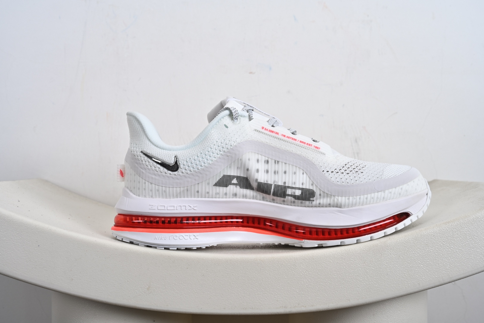Nike Air Zoom NIKE PEGASUS PREMIUM耐克 新款气垫缓震休闲跑步鞋 HQ2592-002