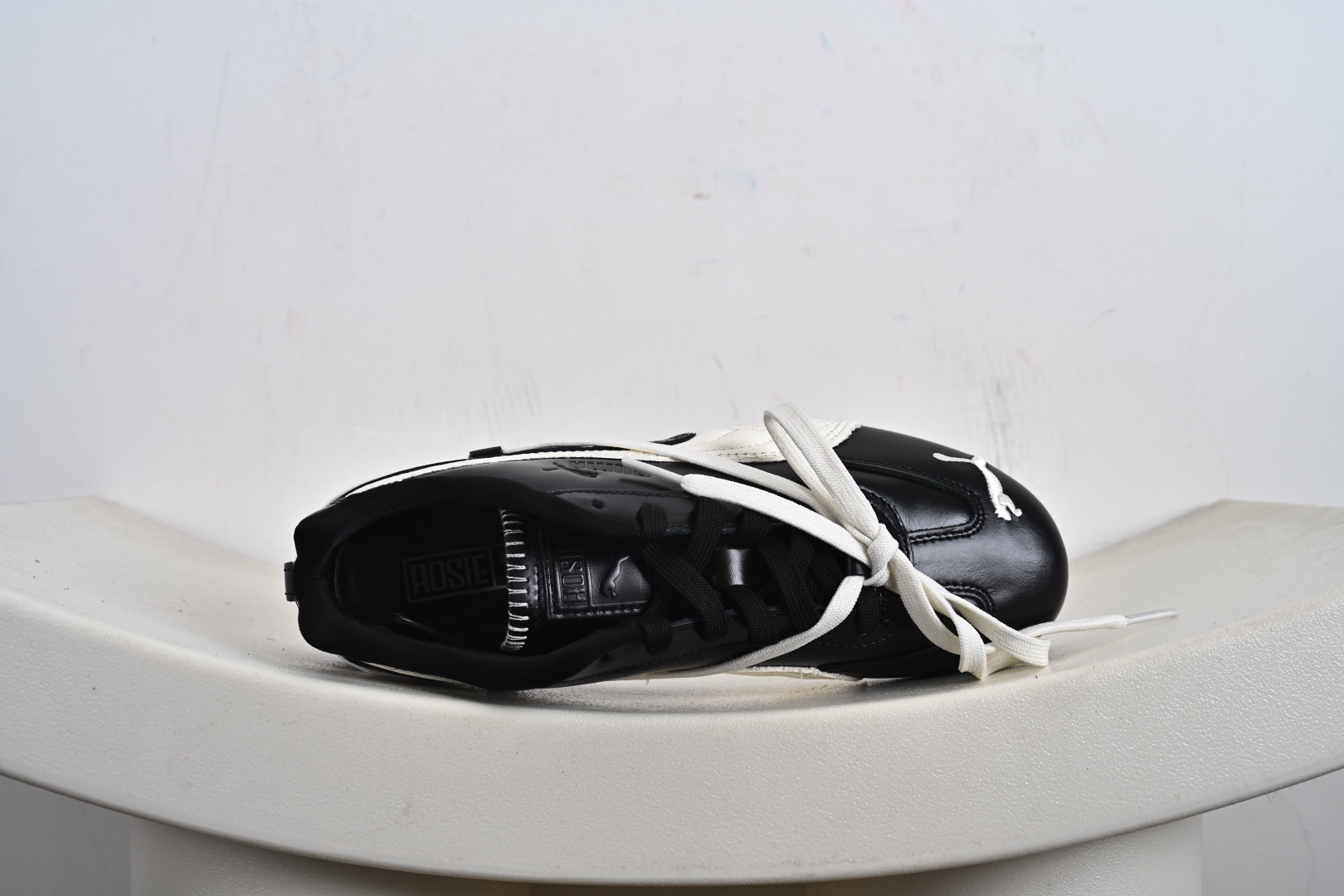 渠道 Rose x Puma Speedcat 联名款 极速赛车系列彪马低帮生活休闲鞋 404391-01