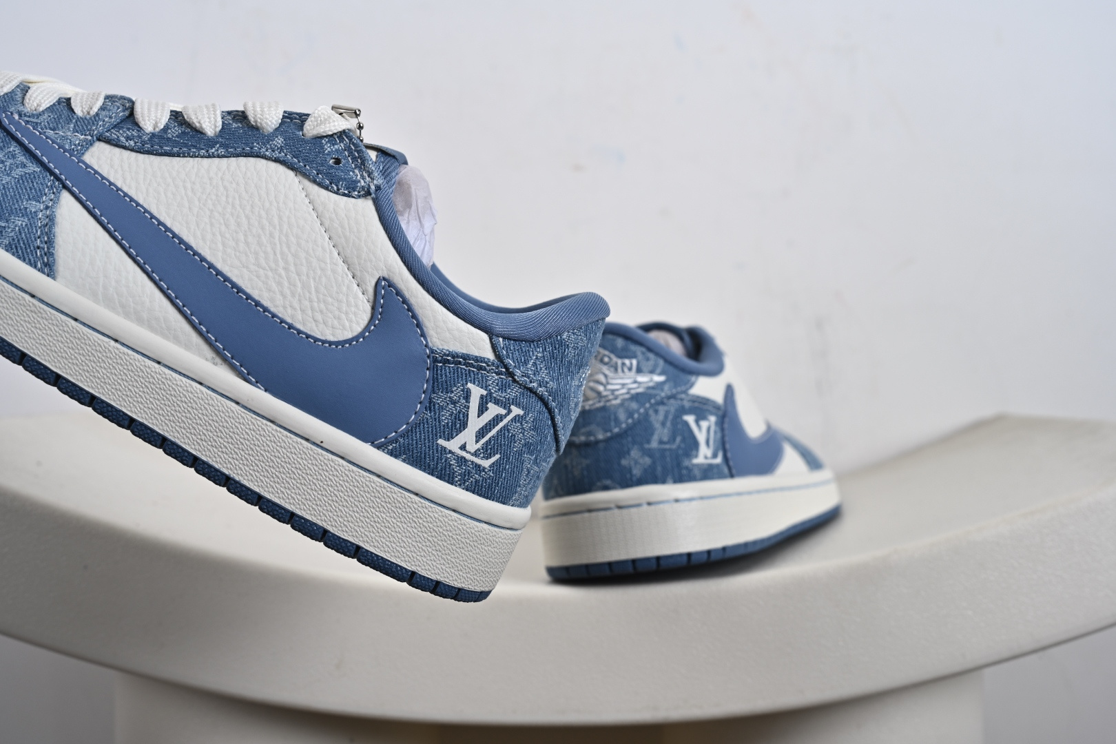Travis Scott x Fragment Design x Air Jordan 1 Low SP AJ1 乔1 LV联名 天空蓝牛仔 低帮文化休闲板鞋 SC0601-056