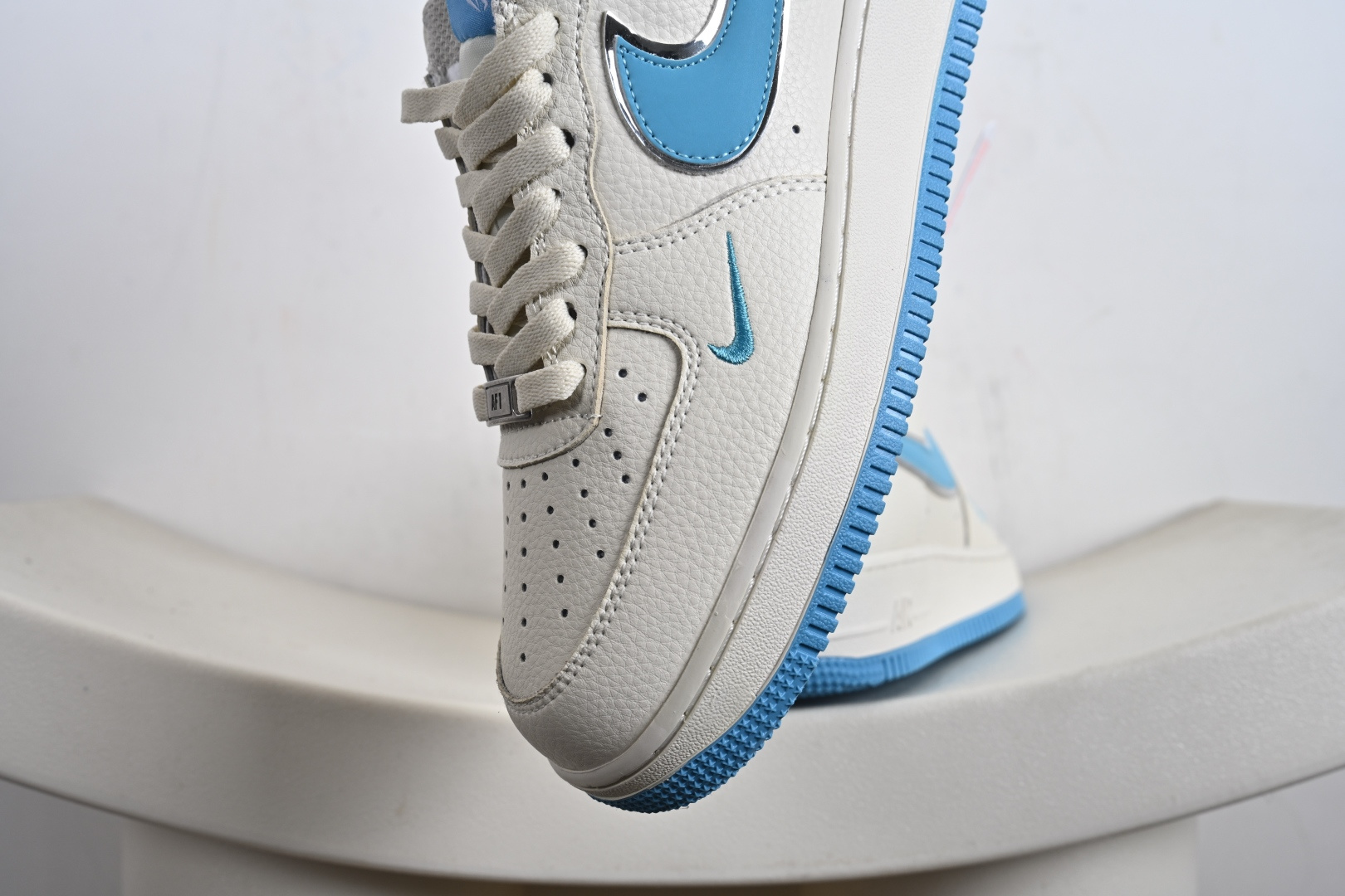 NIke Air Force 1 '07 Low 空军一号低帮 运动鞋 休闲鞋 BZ6880-106