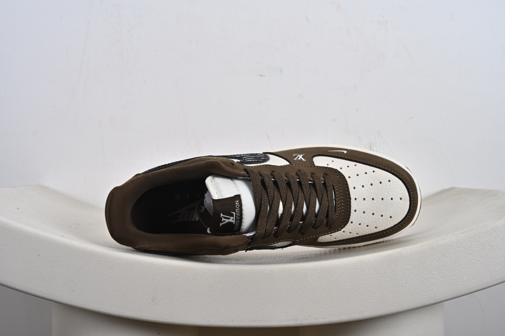 240 Nike Air Force1 07 low LV联名 定制空军 DK0188-086-Chinese UA Cheap High Quatity Brand Clothes Bags handbags Sneakers wholesale wholesaler seller from China Factory suppliers Fashion Clothing Shoes best Quality Beautiful Price 240 Nike Air Force1 07 low LV联名 定制空军 DK0188-086