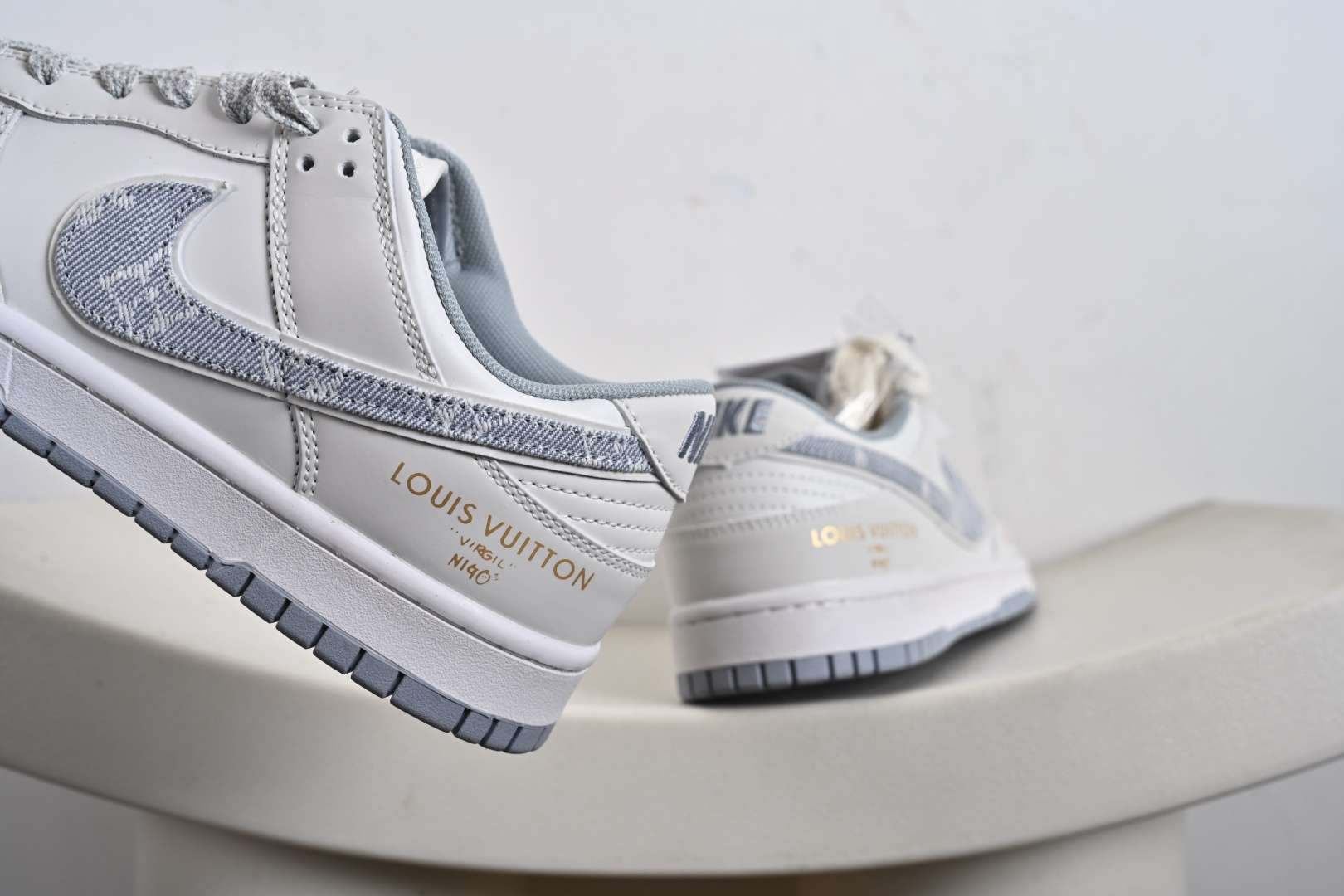 Nike SB Dunk Low LV联名 灰牛仔勾 周年高端定制 低帮休闲板鞋 CS1688-126