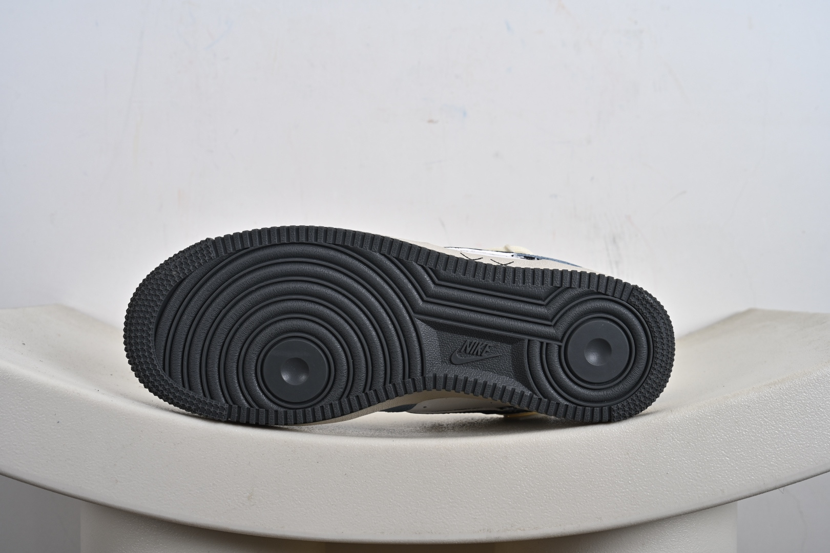 NIke Air Force 1 '07 Low 空军一号低帮 运动鞋 休闲鞋 KS6896-555