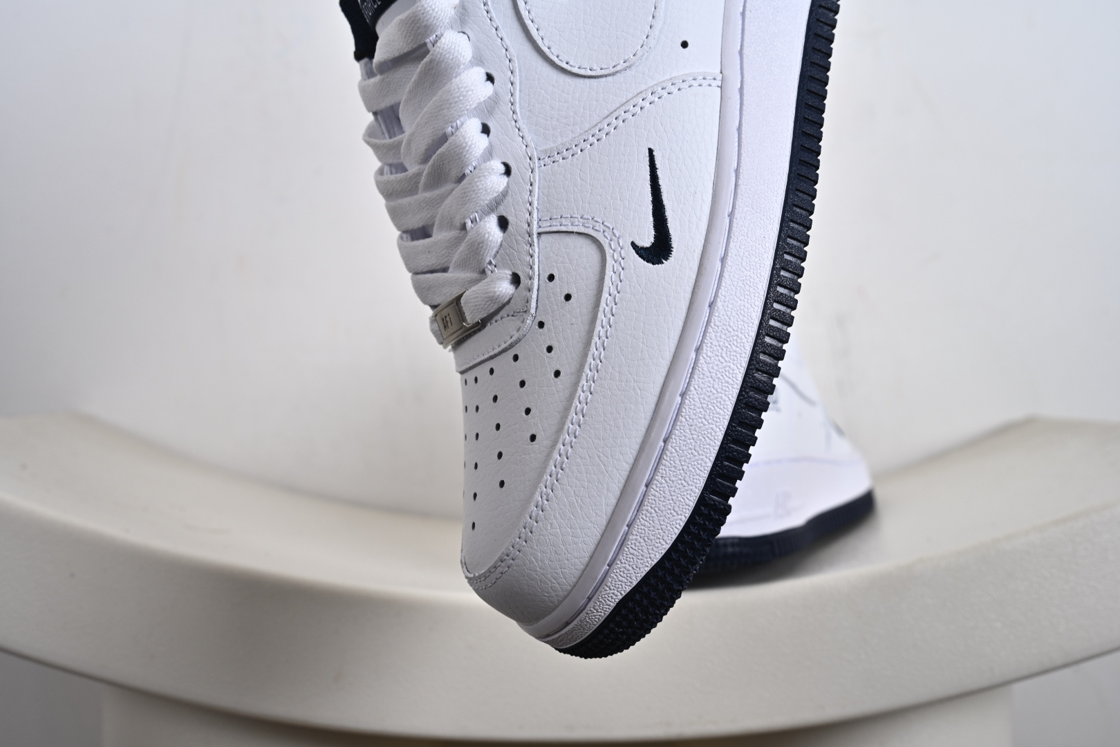 NIke Air Force 1 '07 Low 空军一号低帮 运动鞋 休闲鞋 ZH0316-119