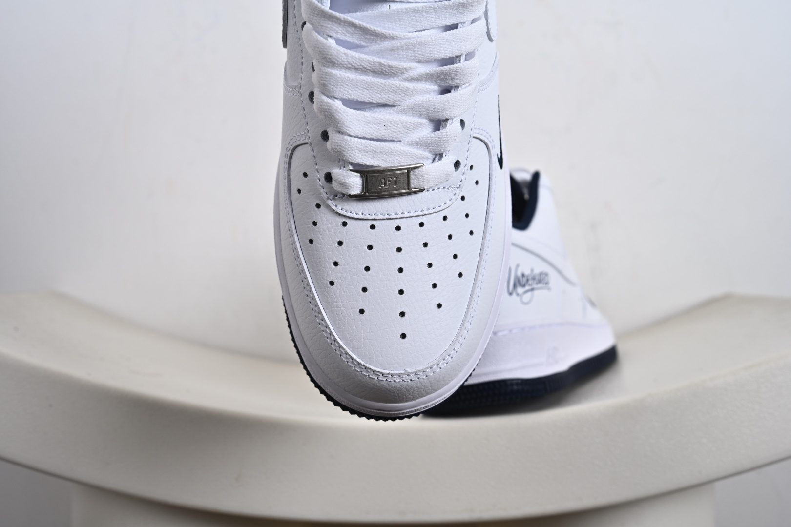 NIke Air Force 1 '07 Low 空军一号低帮 运动鞋 休闲鞋 ZH0316-119