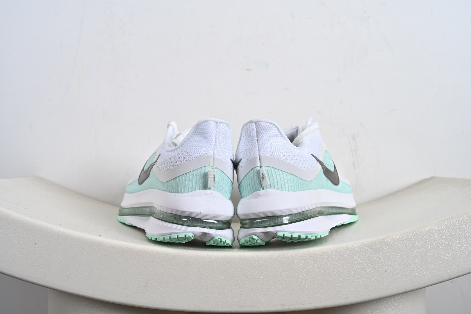 Nike Air Zoom Pegasus Premium 耐克网面全掌气垫缓震跑鞋 HQ2593-103