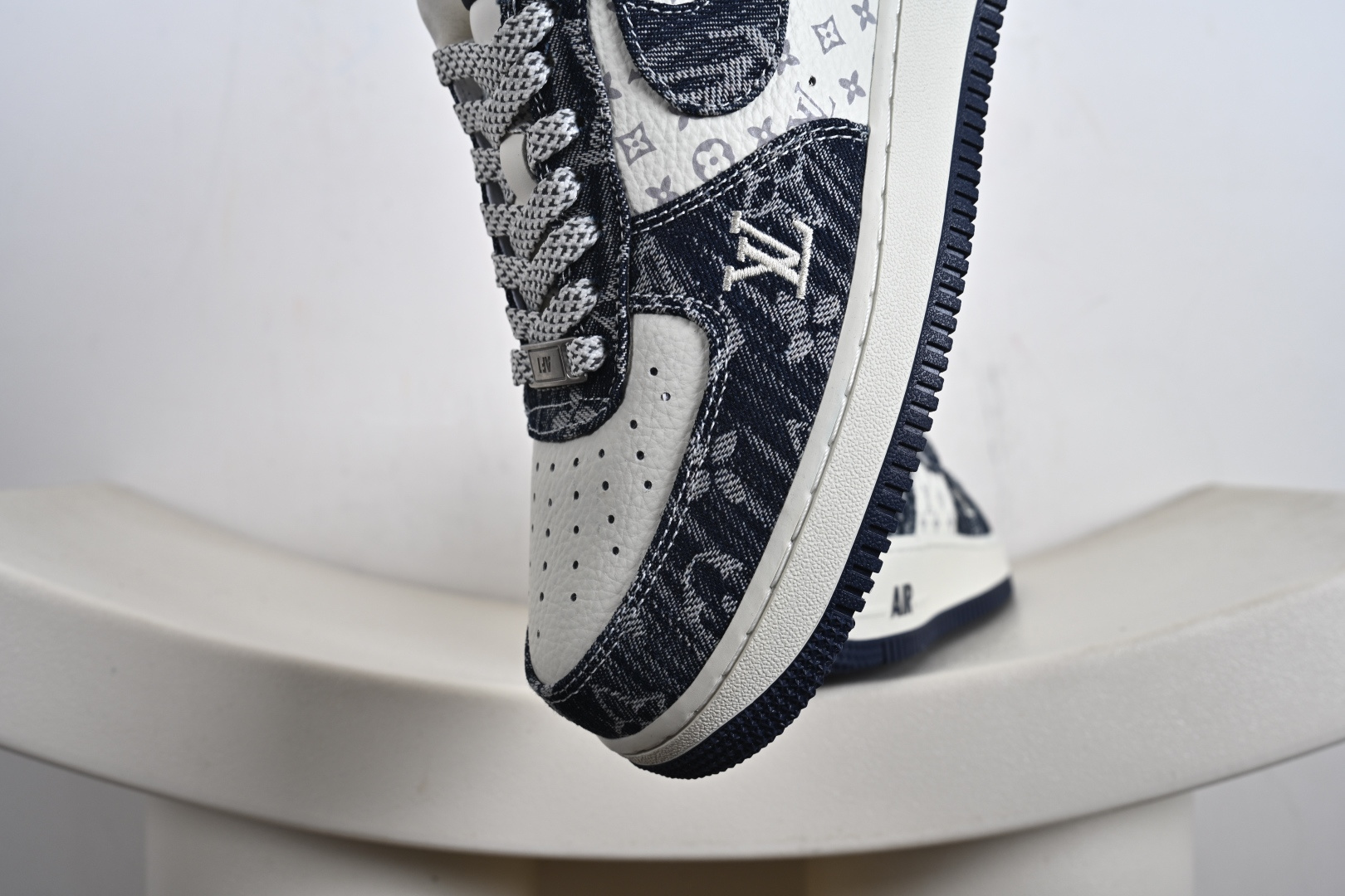 Nike Air Force 1 Low 路易威登白蓝牛仔 YF9511-812