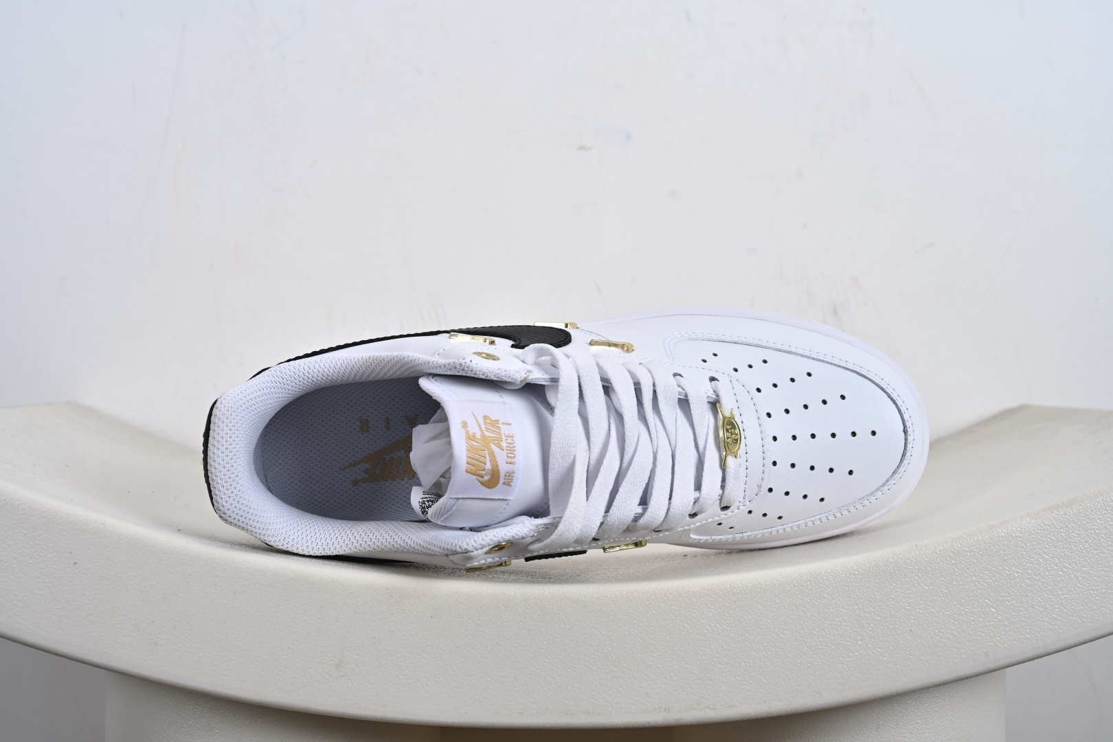 官方爆款定制 二次元主题 Nike Air Force 1 Low’07 四勾黑白 空军一号低帮休闲板鞋 ZH0316-113