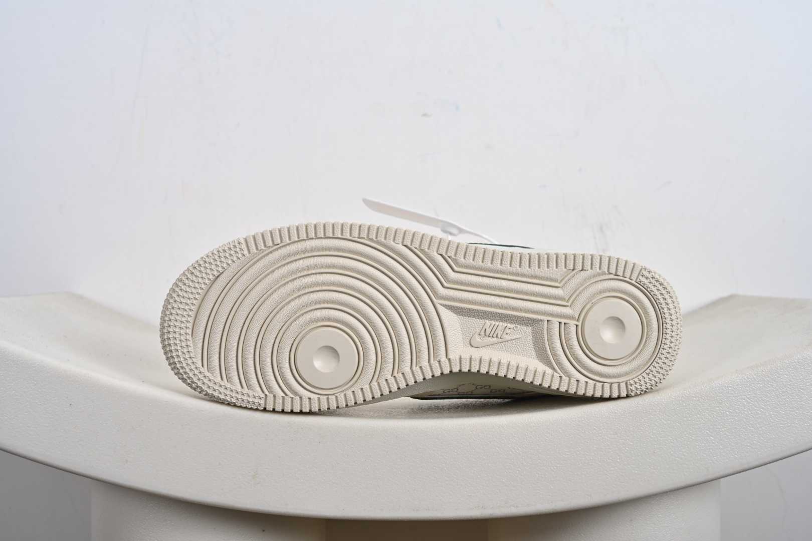 NIke Air Force 1 '07 Low GUCCI 联名--白棕绿空军一号低帮 YF9511-804