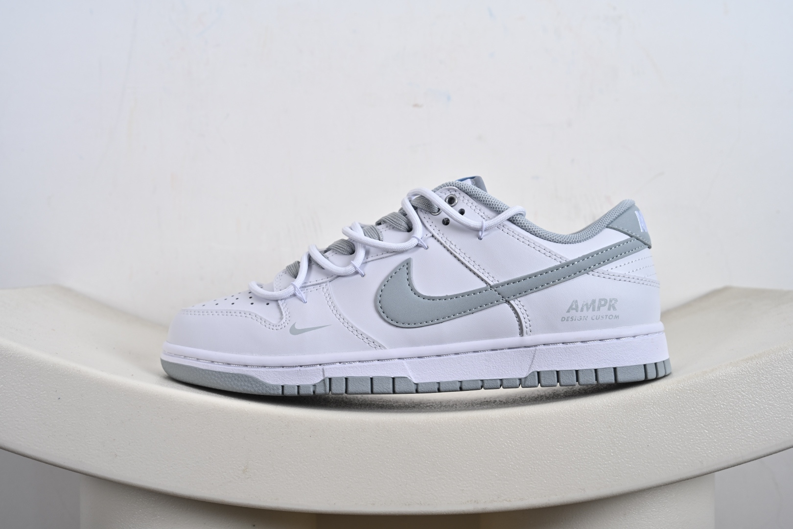 Nike SB Dunk Low ”Ju Do It” 周年高端定制 低帮休闲板鞋 WB0528-101