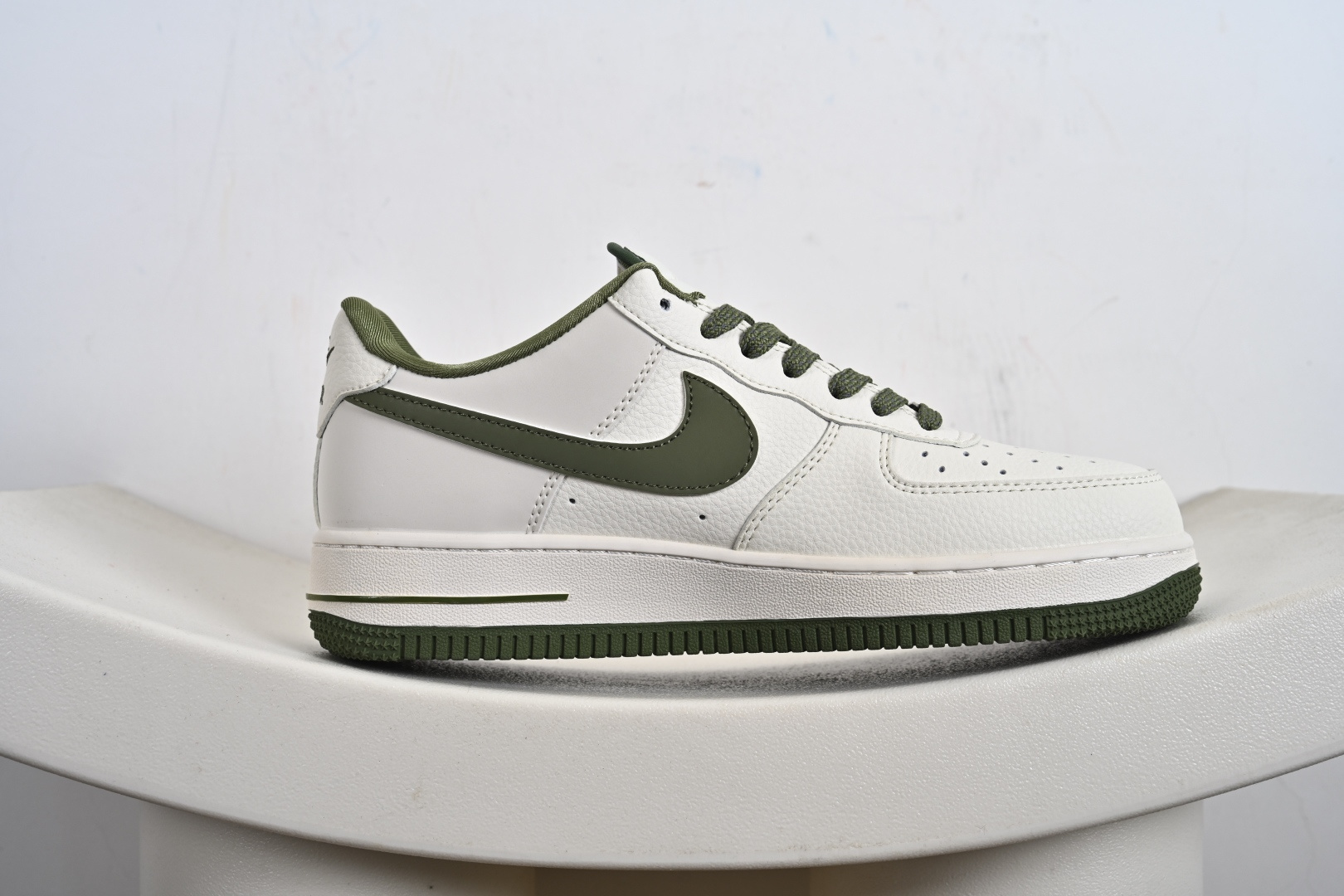 NK Air Force 1'07 Low 古驰联名 米军绿多彩 空军一号低帮休闲板鞋 XX3168-211-莆田鞋,莆田鞋货源,高仿鞋,高仿鞋货源,安福档口,莆田高仿鞋,莆田鞋批发,高仿鞋批发,莆田高仿运动鞋,高仿运动鞋,莆田运动鞋 NK Air Force 1'07 Low 古驰联名 米军绿多彩 空军一号低帮休闲板鞋 XX3168-211