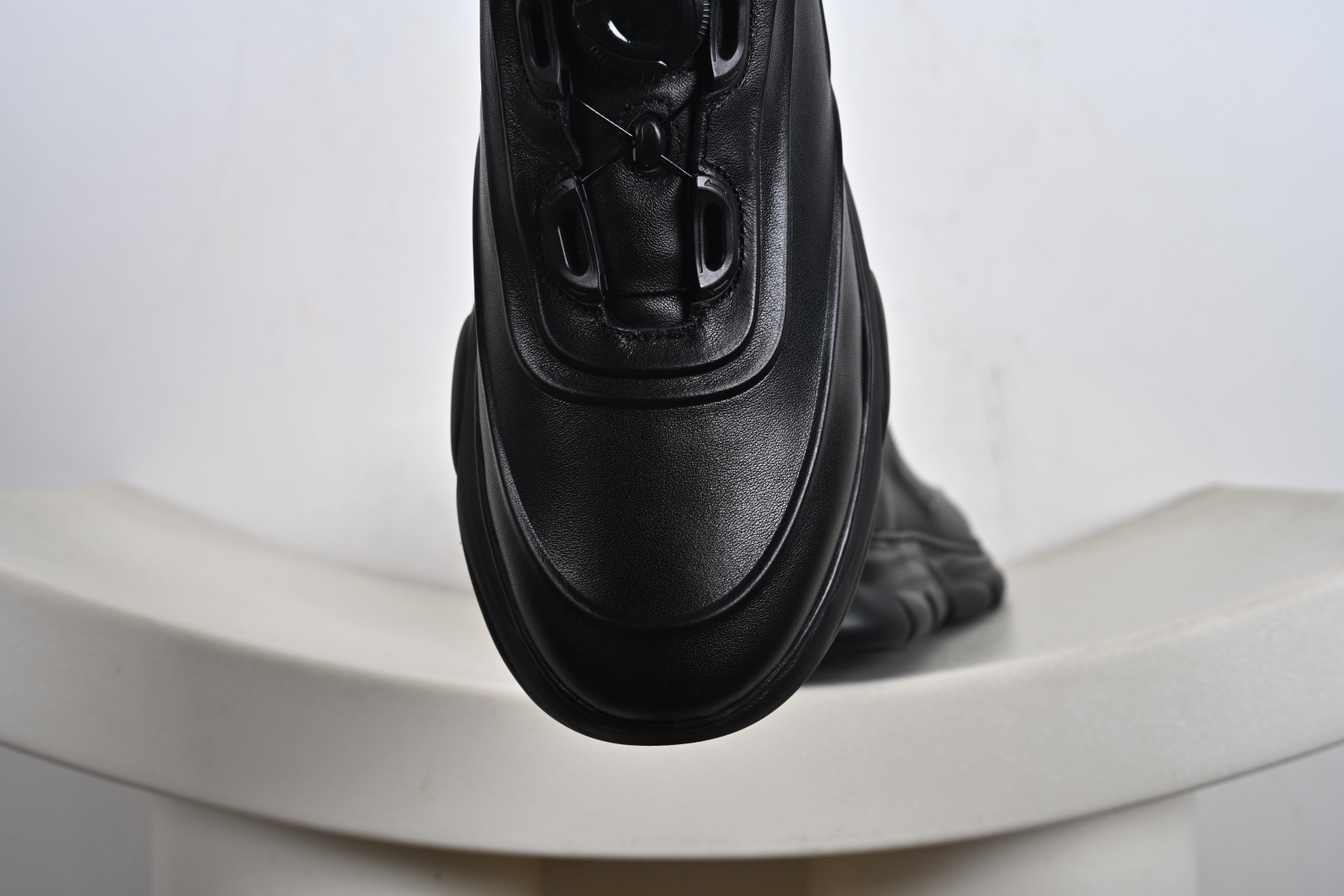 ECCO爱步登山鞋男款 舒适户外运动越野跑鞋健步BIOMC踪迹系列