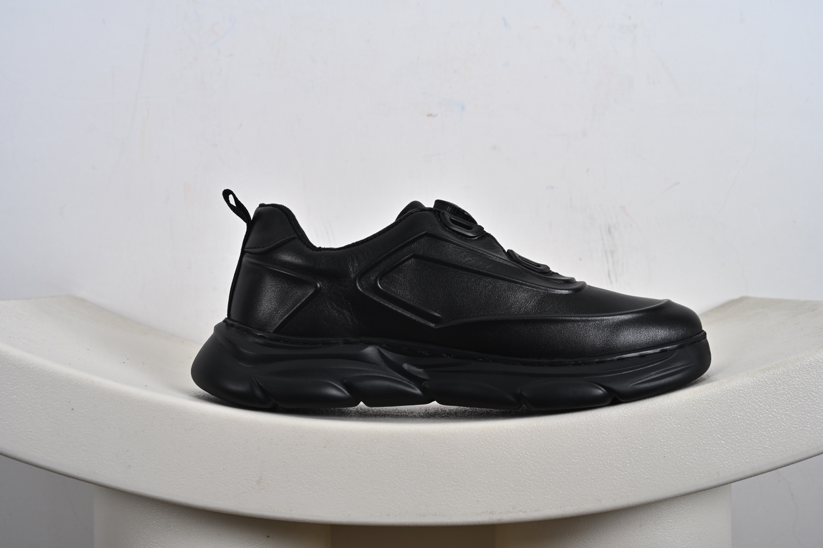 ECCO爱步登山鞋男款 舒适户外运动越野跑鞋健步BIOMC踪迹系列