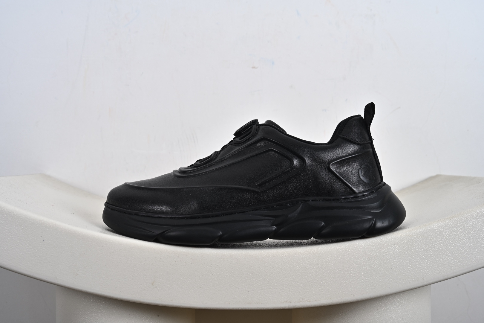 ECCO爱步登山鞋男款 舒适户外运动越野跑鞋健步BIOMC踪迹系列