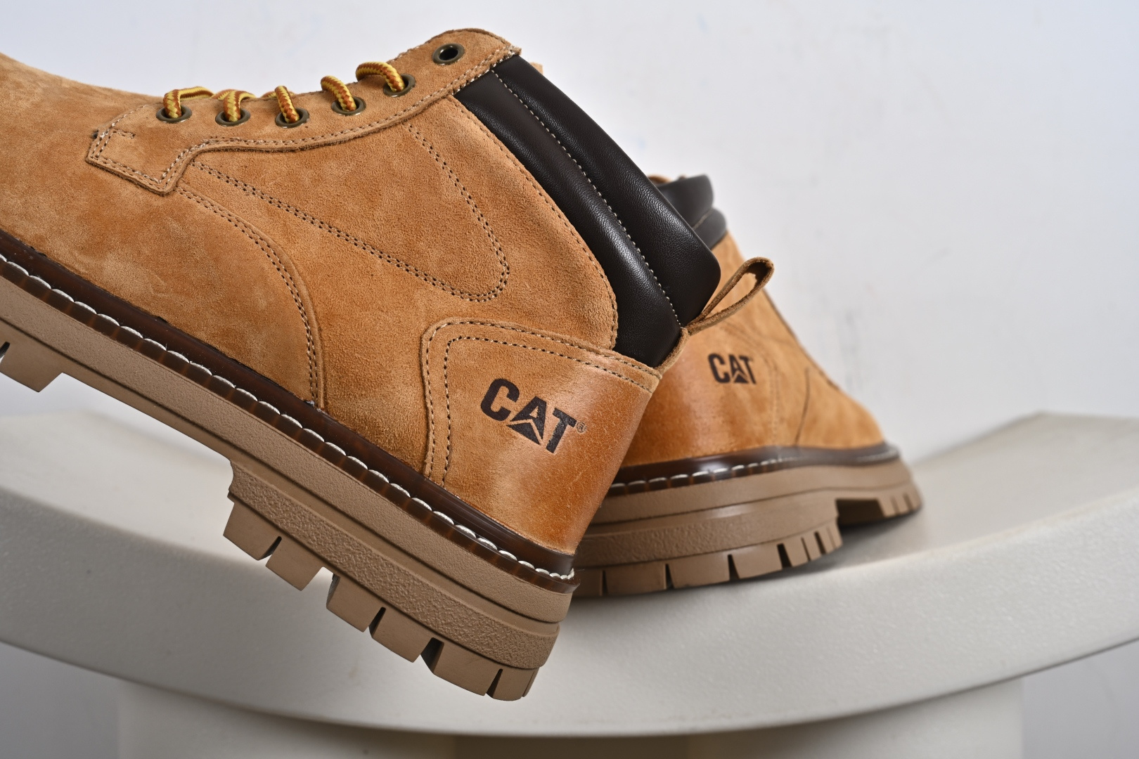 CAT 卡特 户外工装靴 P721915 时尚潮流搭配