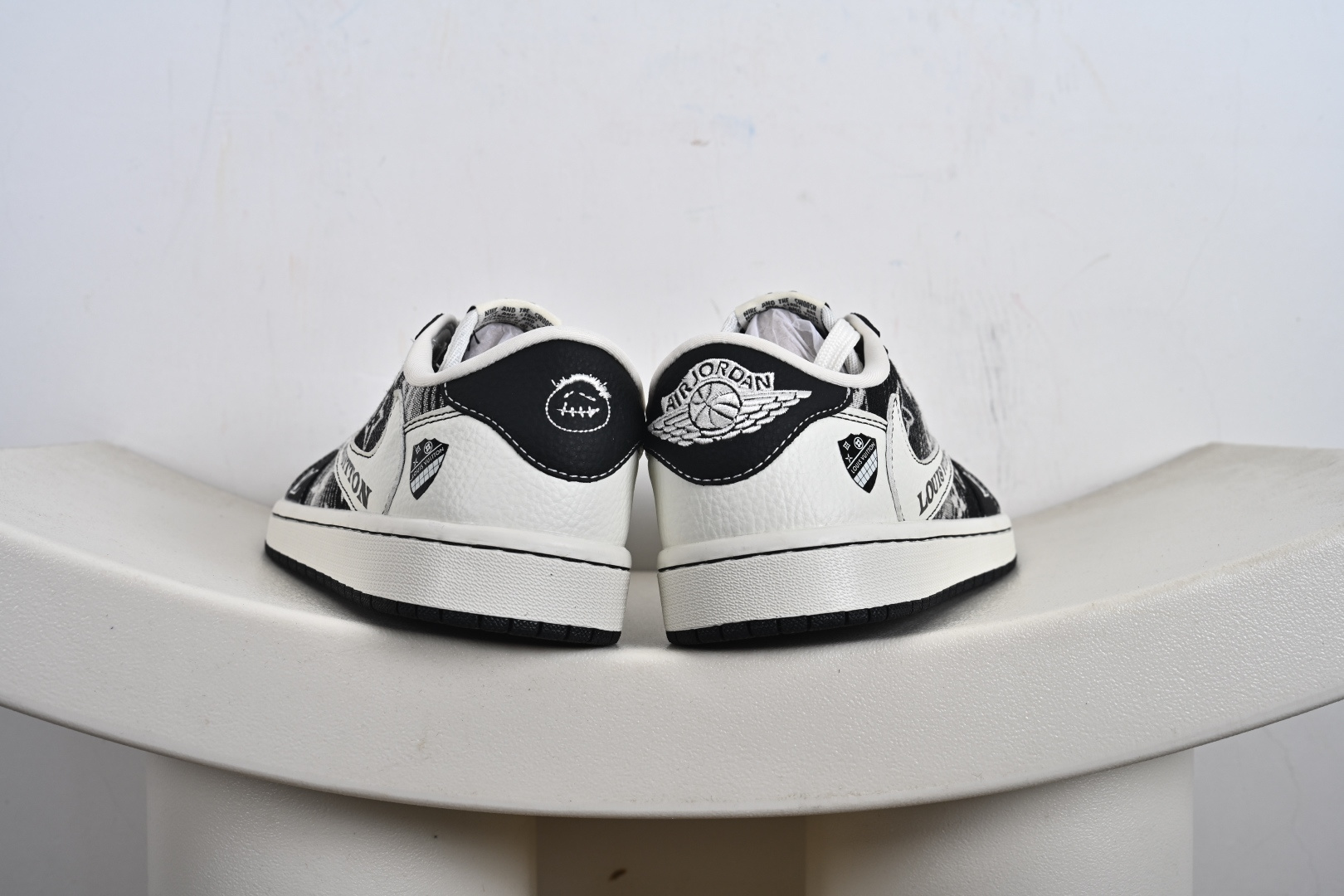 Travis Scott x Fragment Design x Air Jordan 1 Low SP AJ1 乔1 LV联名 黑白牛仔 低帮文化休闲板鞋 SC0601-052