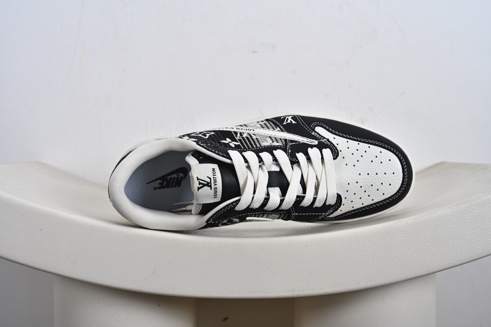 Travis Scott x Fragment Design x Air Jordan 1 Low SP AJ1 乔1 LV联名 黑白牛仔 低帮文化休闲板鞋 SC0601-052