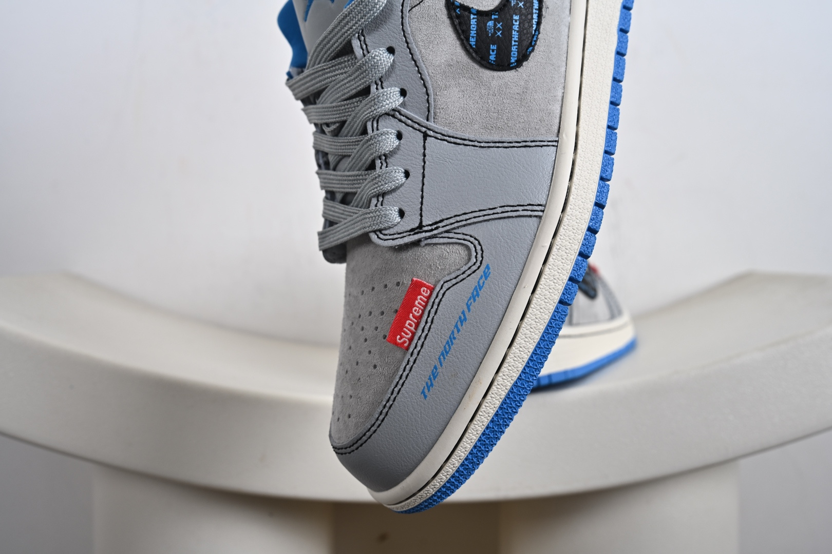 高端定制Air Jordan 1 Low AJ1 乔1 “北面联名---灰蓝猪八”高端定制 低帮复古篮球鞋 LD2025-002