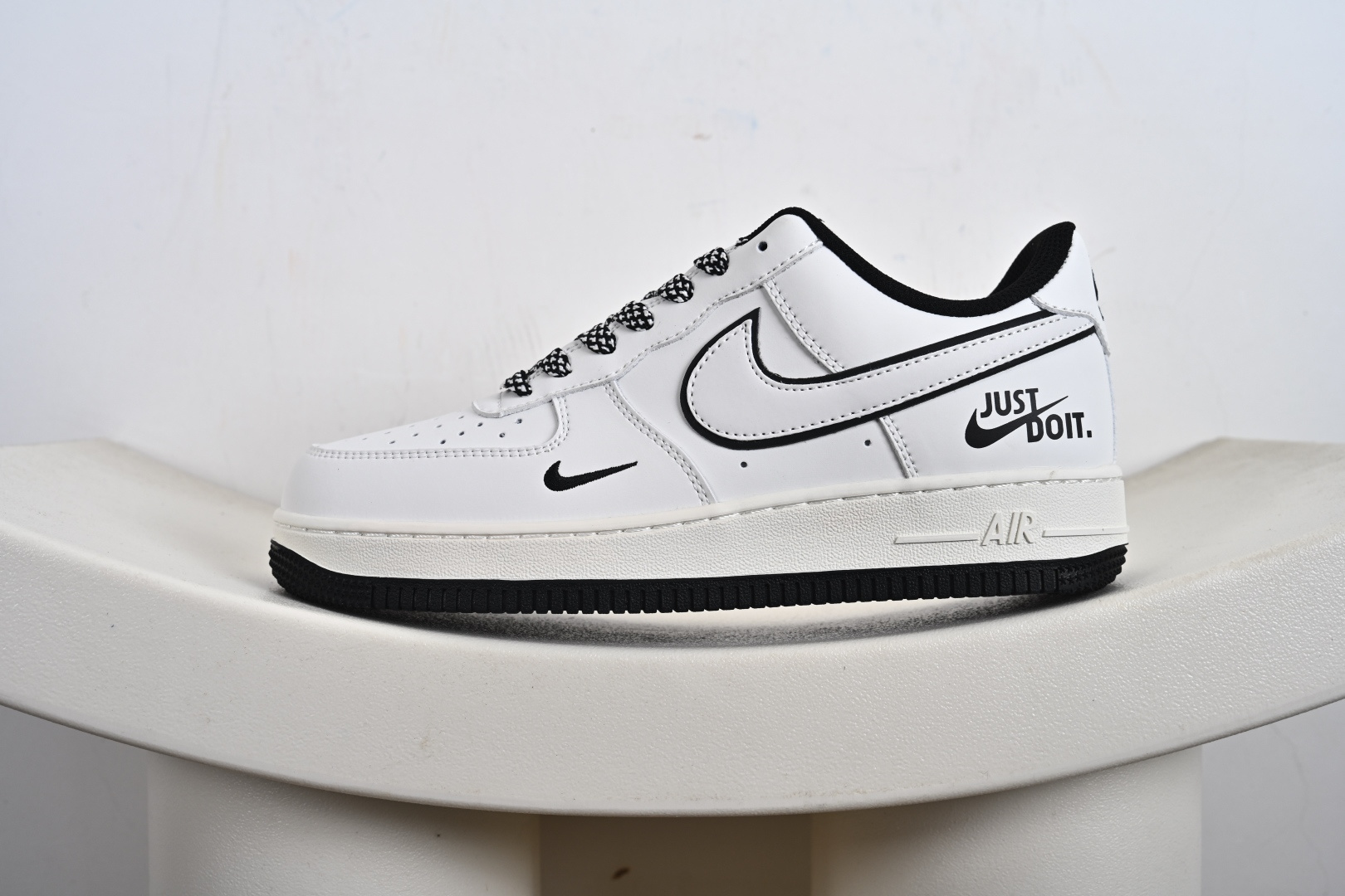 Nike Air Force 1'07 Low ”Justdoit” 白黑小勾 空军一号低帮休闲板鞋 CS5288-038
