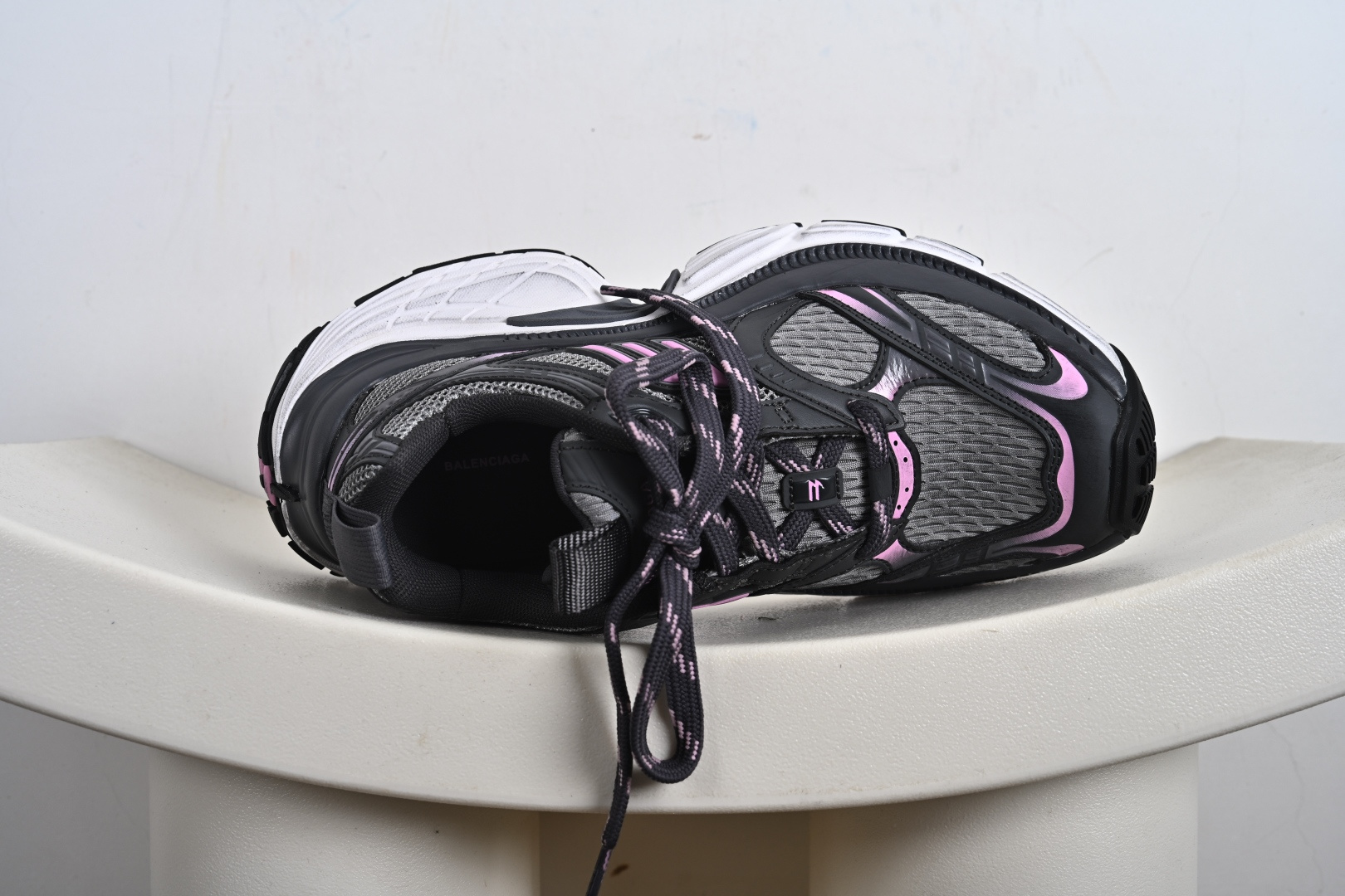 400 巴黎世家BALENCIAGA Car Sneaker 6XL船型系列低帮复古阔型厚底底姥爹风潮流百搭休闲运动鞋 815859 W2MV2 1591