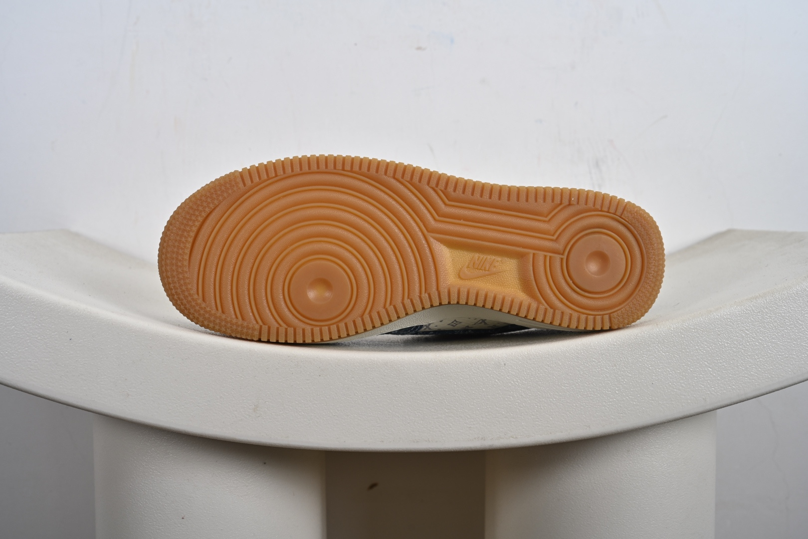 NK Air Force 1'07 Low 联名 白海军蓝 空军一号低帮休闲板鞋 YF9511-813 NK Air Force 1'07 Low 联名 白海军蓝 空军一号低帮休闲板鞋 YF9511-813