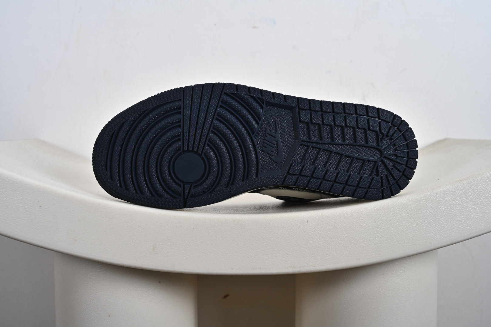 Stussy x Air Jordan 1 Low 斯图西 x AJ1 低帮 蓝白黑 AJ1 乔丹1代 aj1 乔1 低邦 深蓝黑 乔丹篮球鞋系列 LD8888-004