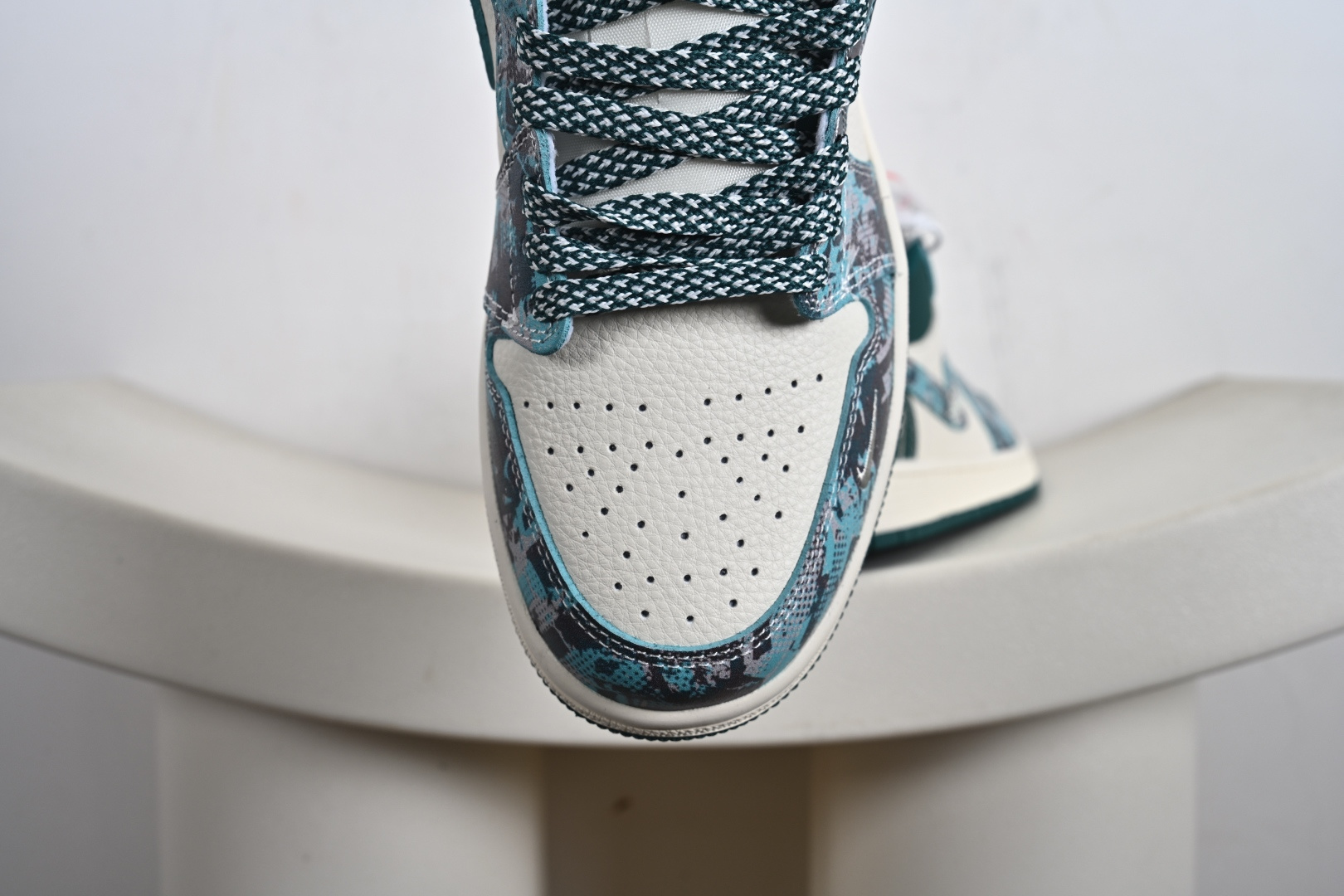 Stussy x Air Jordan 1 Low 斯图西 x AJ1 低帮 绿白色 AJ1 乔丹1代 aj1 乔1 低邦 绿白色 QG1988-012 Stussy x Air Jordan 1 Low 斯图西 x AJ1 低帮 绿白色 AJ1 乔丹1代 aj1 乔1 低邦 绿白色 QG1988-012