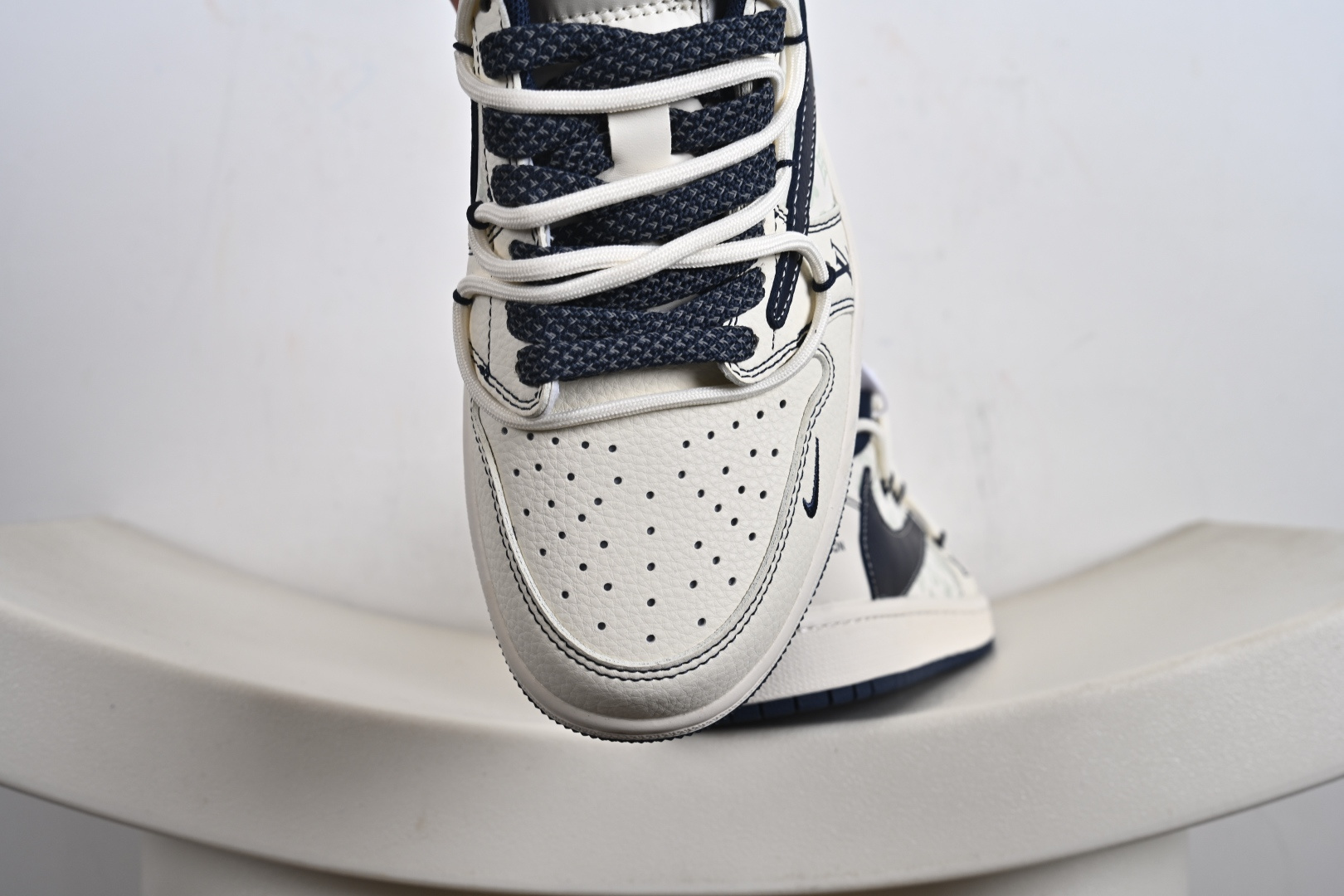 Travis Scott x Fragment Design x Jordan Air Jordan 1 Low SP LV联名-米白午夜蓝” HT5088-603