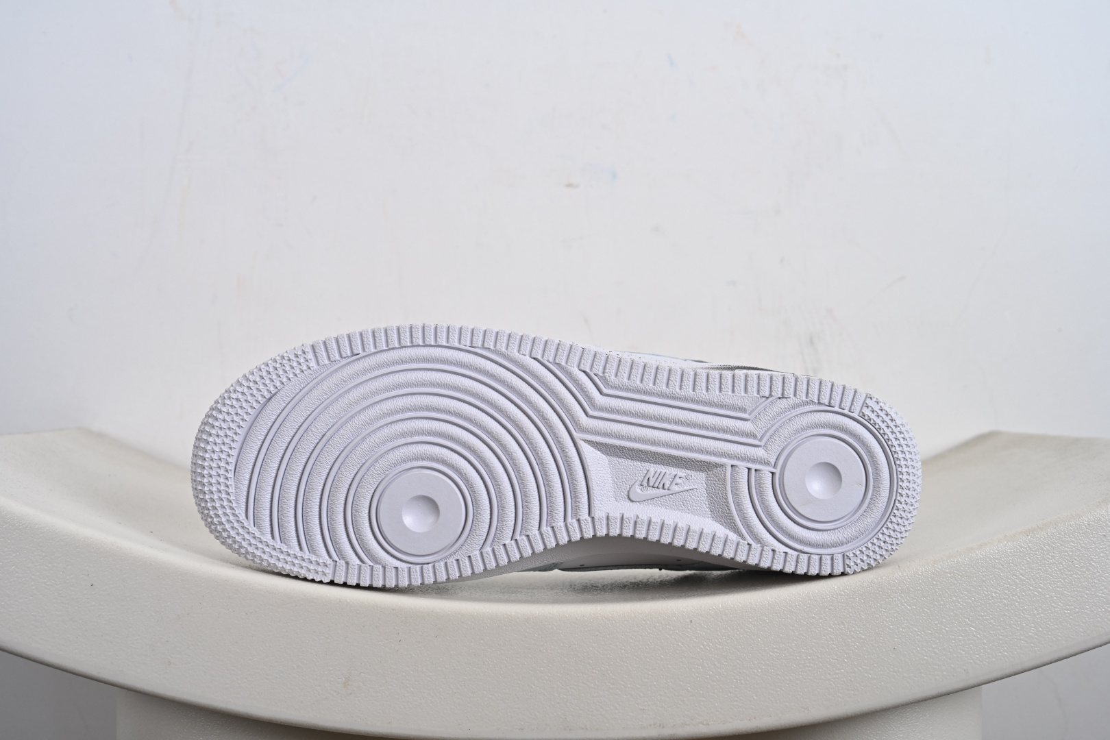 NIKE AIR FORCE 1‘07 LJ8822-202