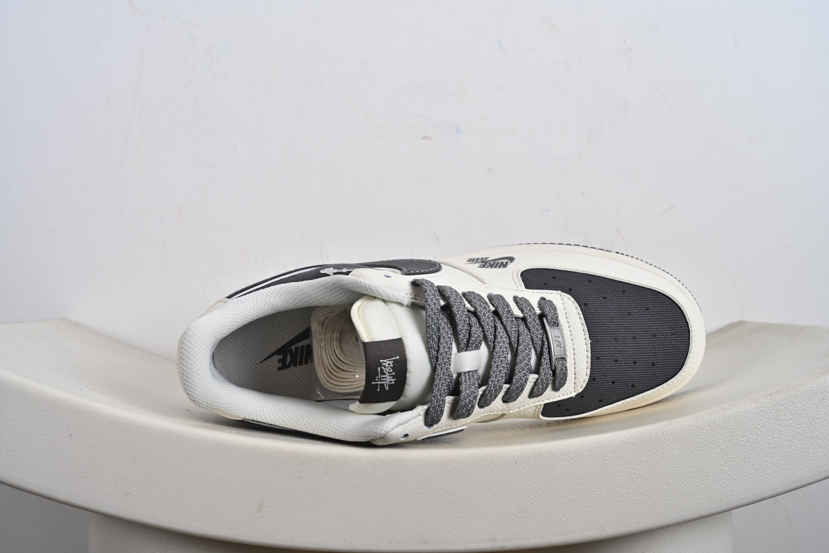 NIke Air Force 1 '07 Low 联名款 空军一号 低帮 运动鞋 休闲鞋 JP8028-011