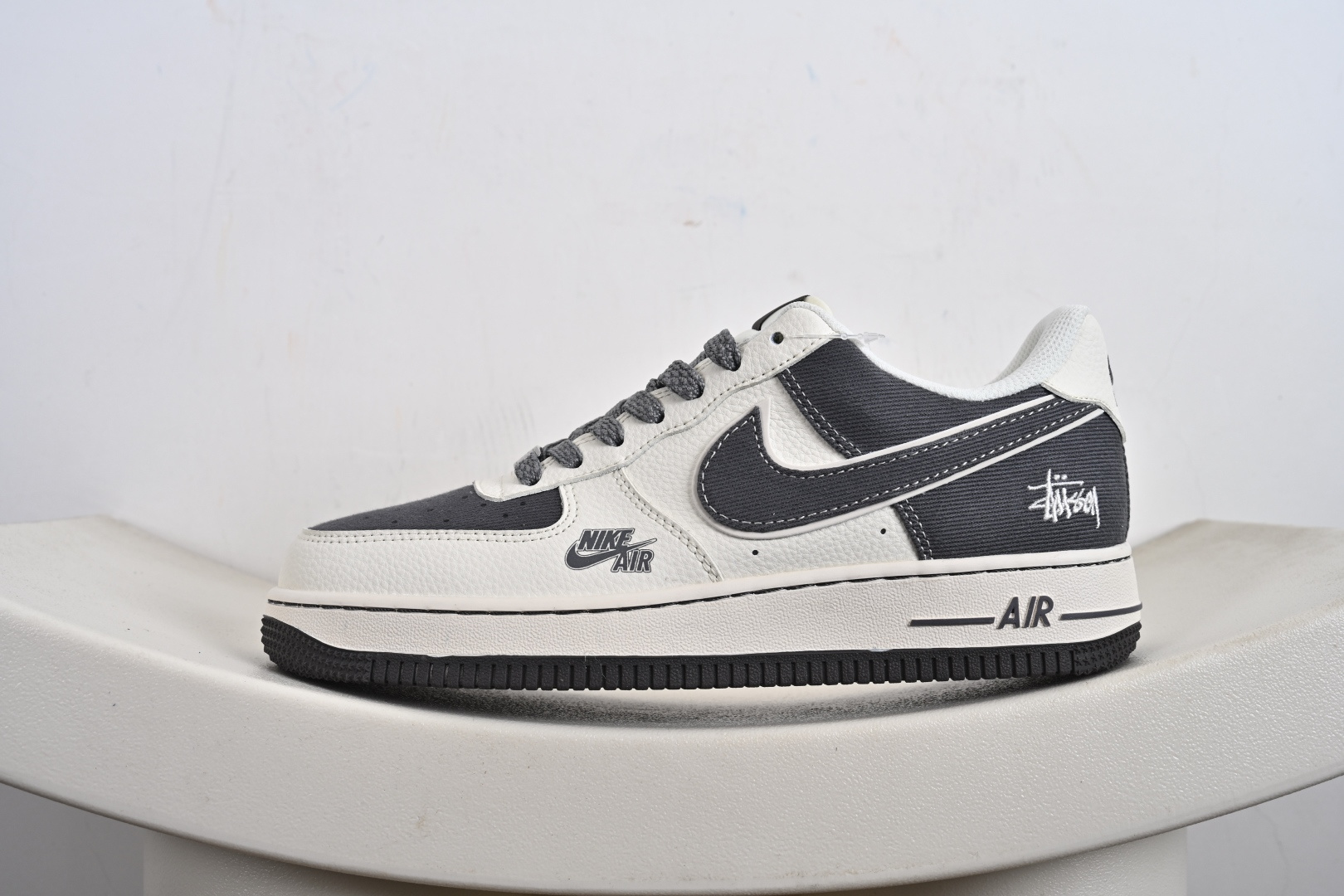 NIke Air Force 1 '07 Low 联名款 空军一号 低帮 运动鞋 休闲鞋 JP8028-011