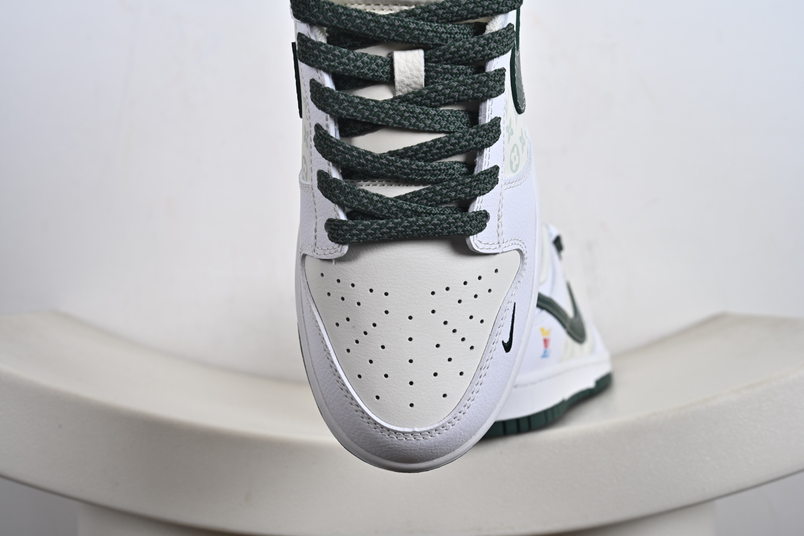 240 NIKE Dunk Low RETRO 联名款 HS2506-214-Chinese UA Cheap High Quatity Brand Clothes Bags handbags Sneakers wholesale wholesaler seller from China Factory suppliers Fashion Clothing Shoes best Quality Beautiful Price 240 NIKE Dunk Low RETRO 联名款 HS2506-214