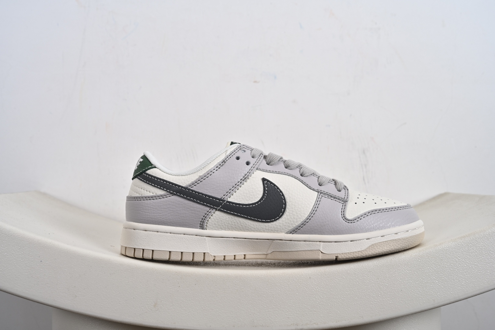 260 定制版 Dunk SB Low SB 低帮 灰白绿 ZH2598-276