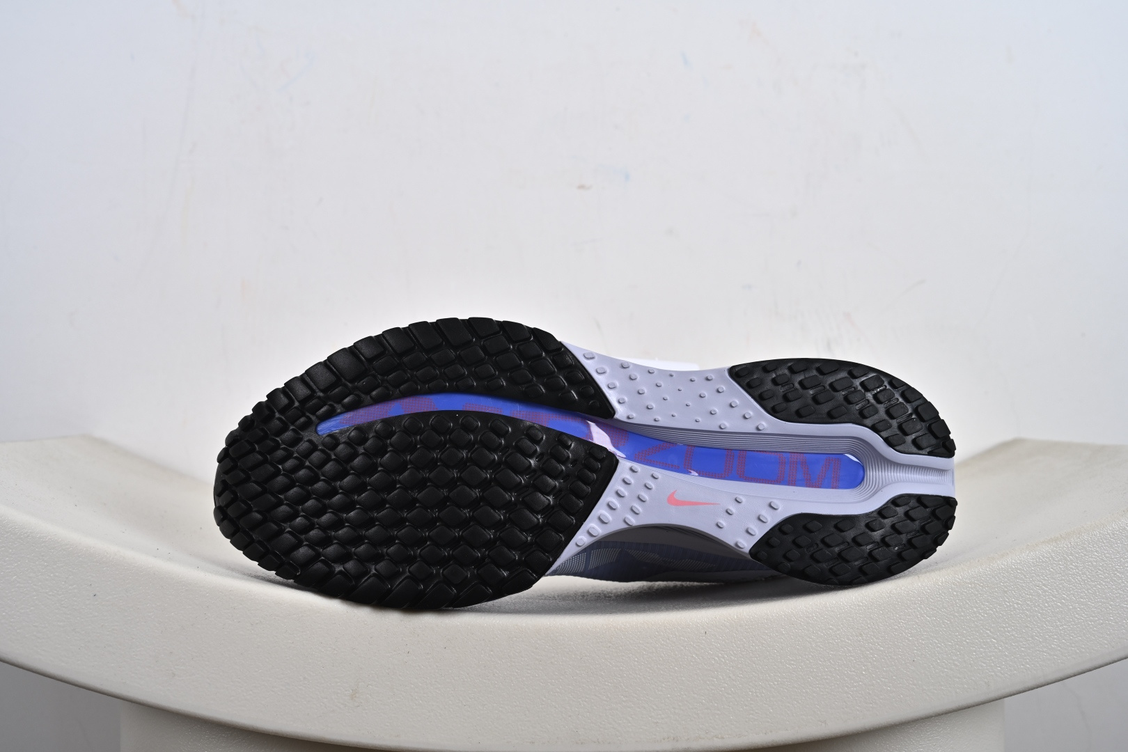 280 Nike Air Zoom NIKE PEGASUS PREMIUM耐克 新款气垫缓震休闲跑步鞋 HQ2592 002 102 101 100 004