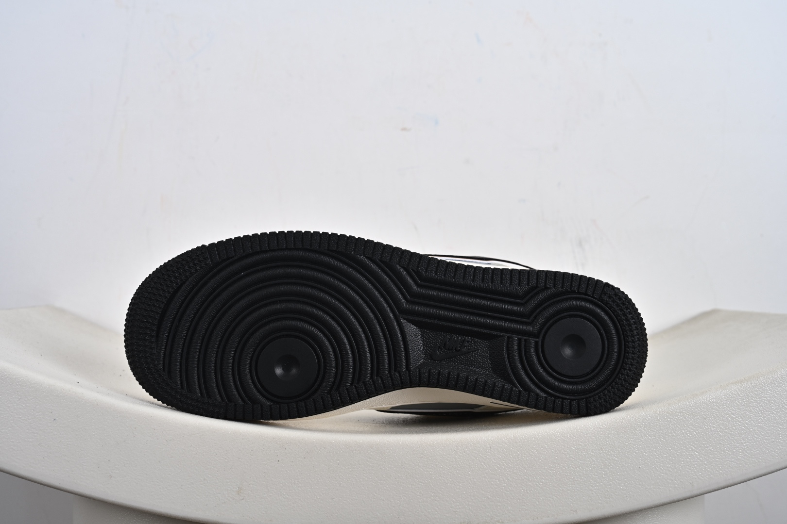 240 NIke Air Force 1 '07 Low “青衣虾仁——大明不妙曲”空军一号 低帮 运动鞋 SM6668-118