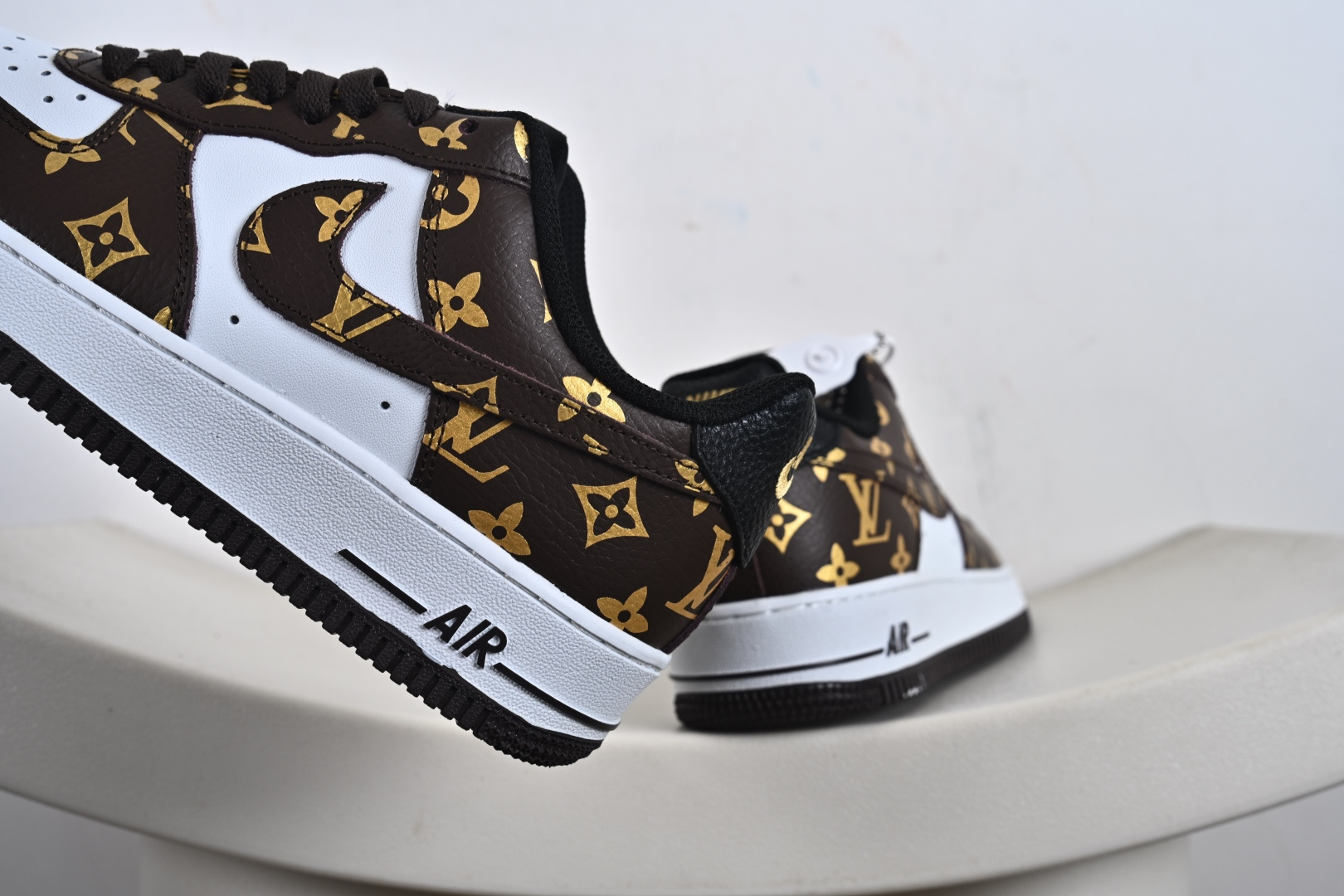 240 定制版 Nike Air Force 1'07 Low LV联名 经典白棕 空军一号低帮休闲板鞋 CZ3986-004